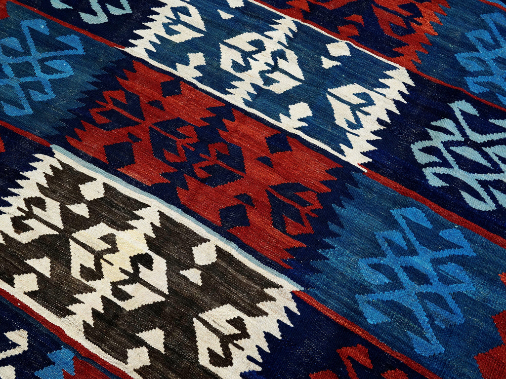 5x7 Ft Kilim Rug - Handwoven Blue & Red Afghan Flat Weave