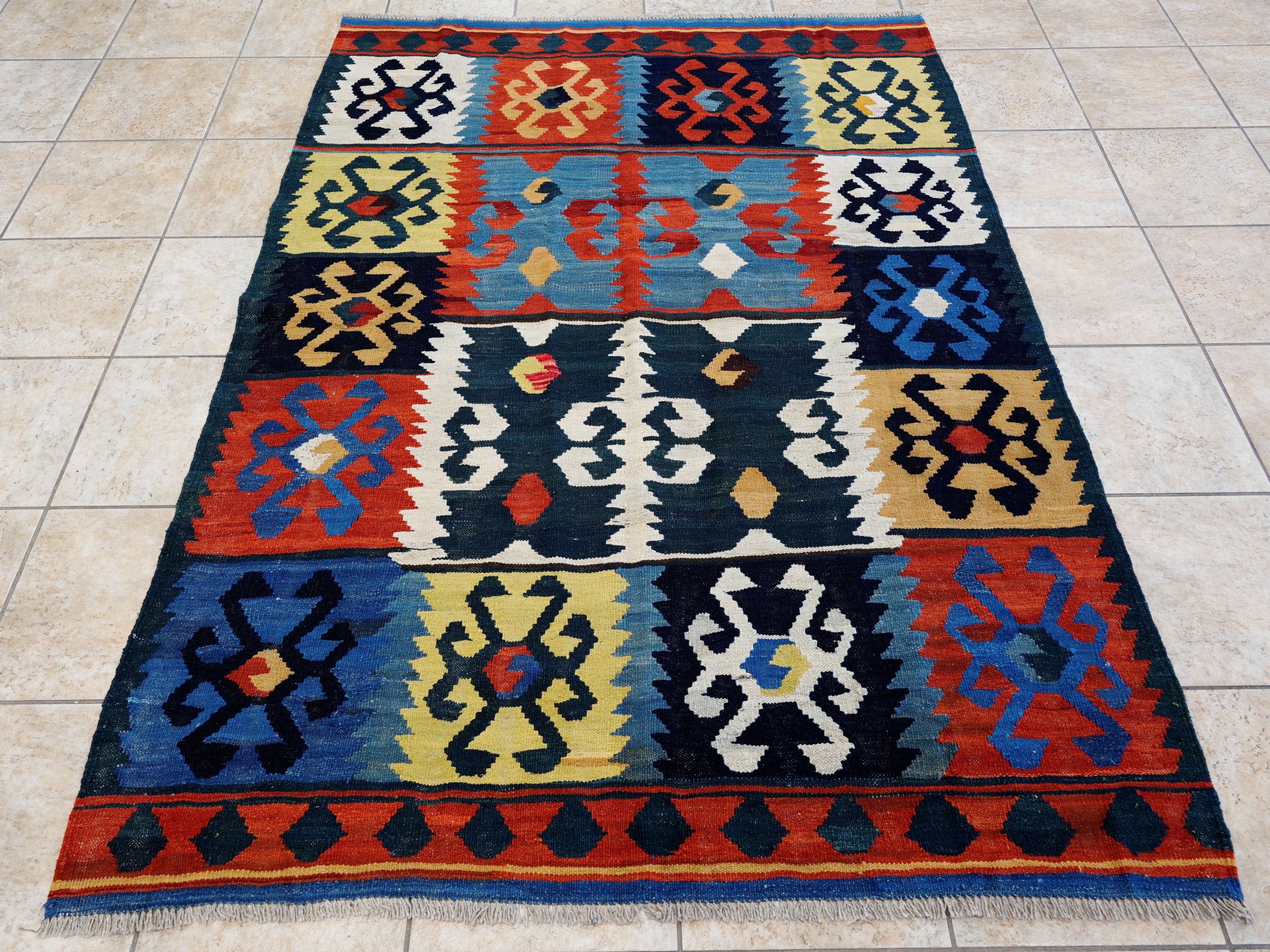 5x7 Ft Kilim Rug - Handwoven Afghan Flat Weave