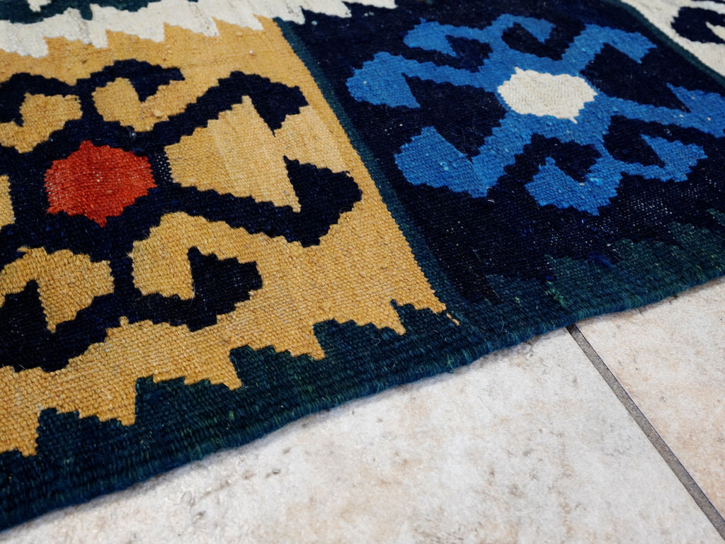 5x7 Ft Kilim Rug - Handwoven Afghan Flat Weave