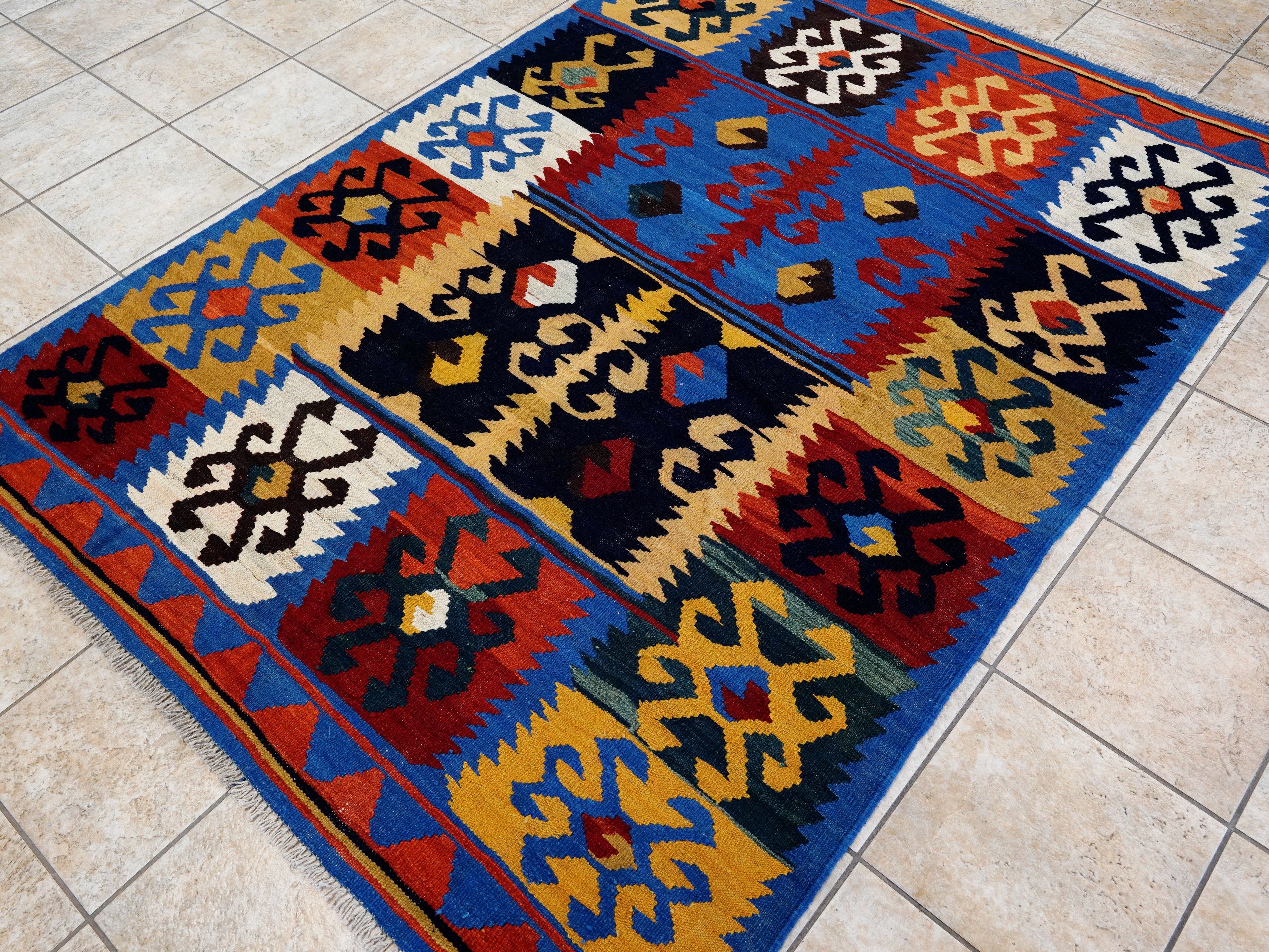 5x7 Ft Multicolor Kilim Rug - Handwoven Afghan Flat Weave