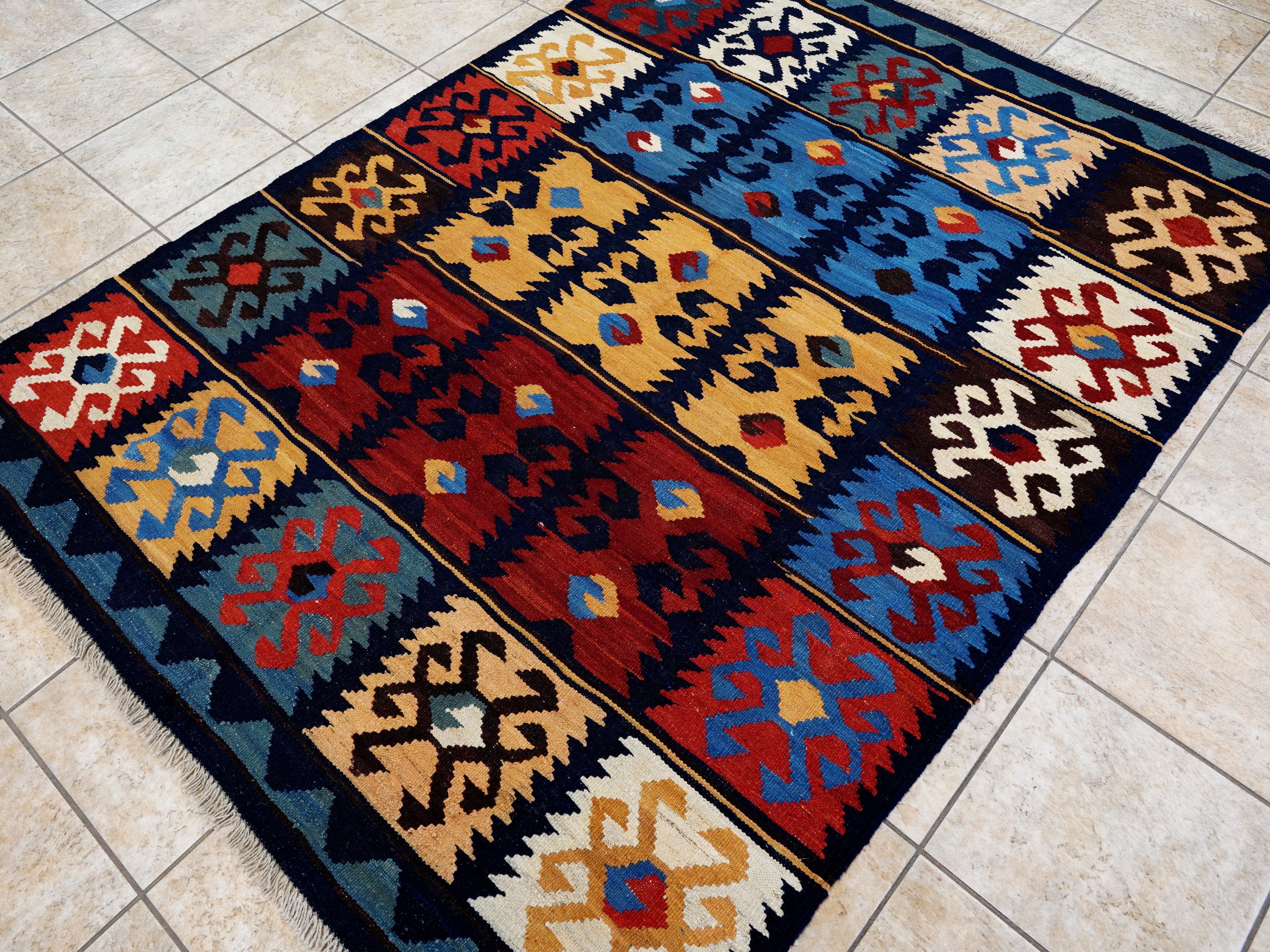 5x7 Ft Colorful Kilim Rug - Handwoven Afghan Flat Weave