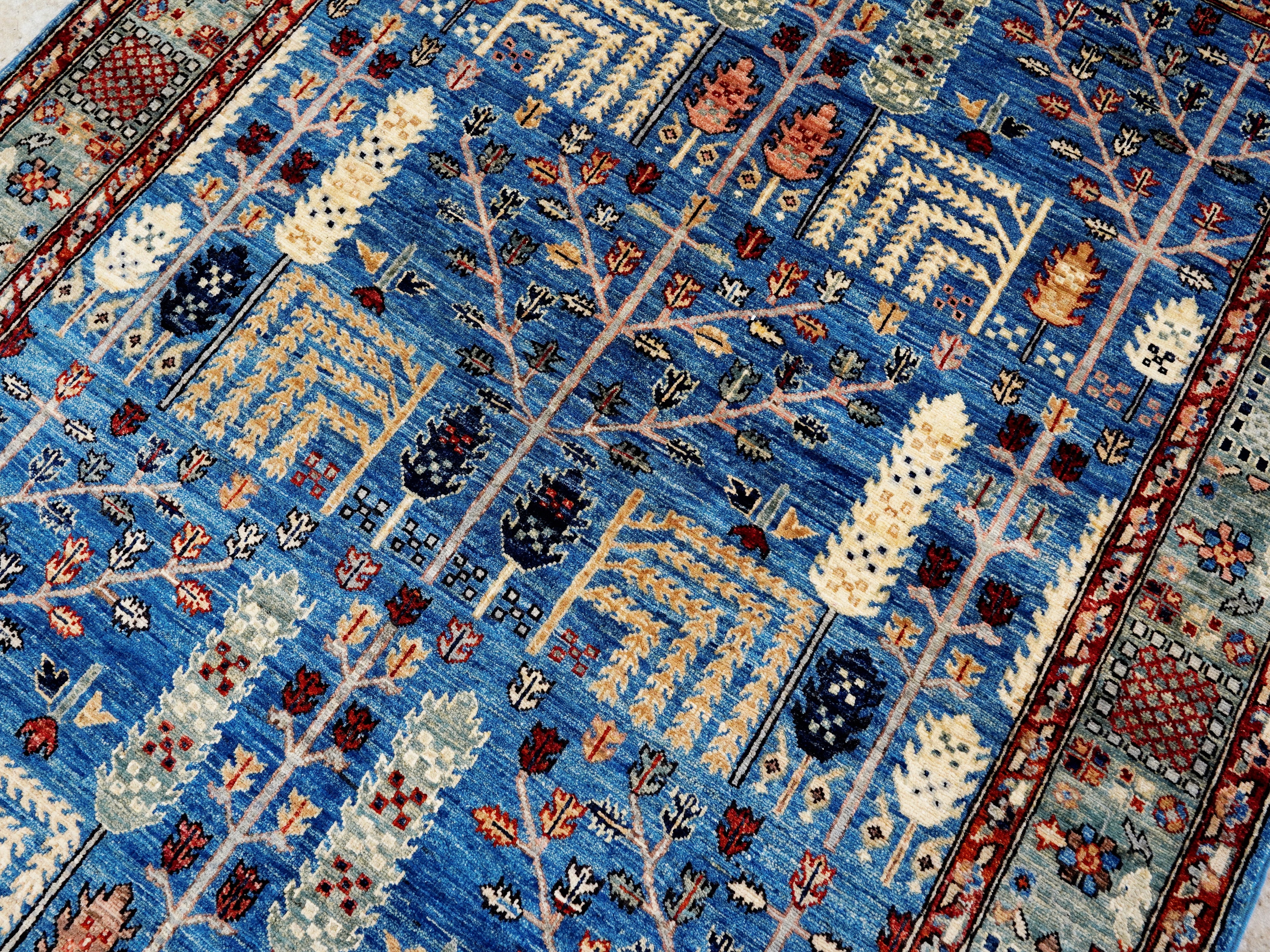 5x7 Ft Blue Serapi Rug - Ghazni Wool Oriental Rug - Floral Design