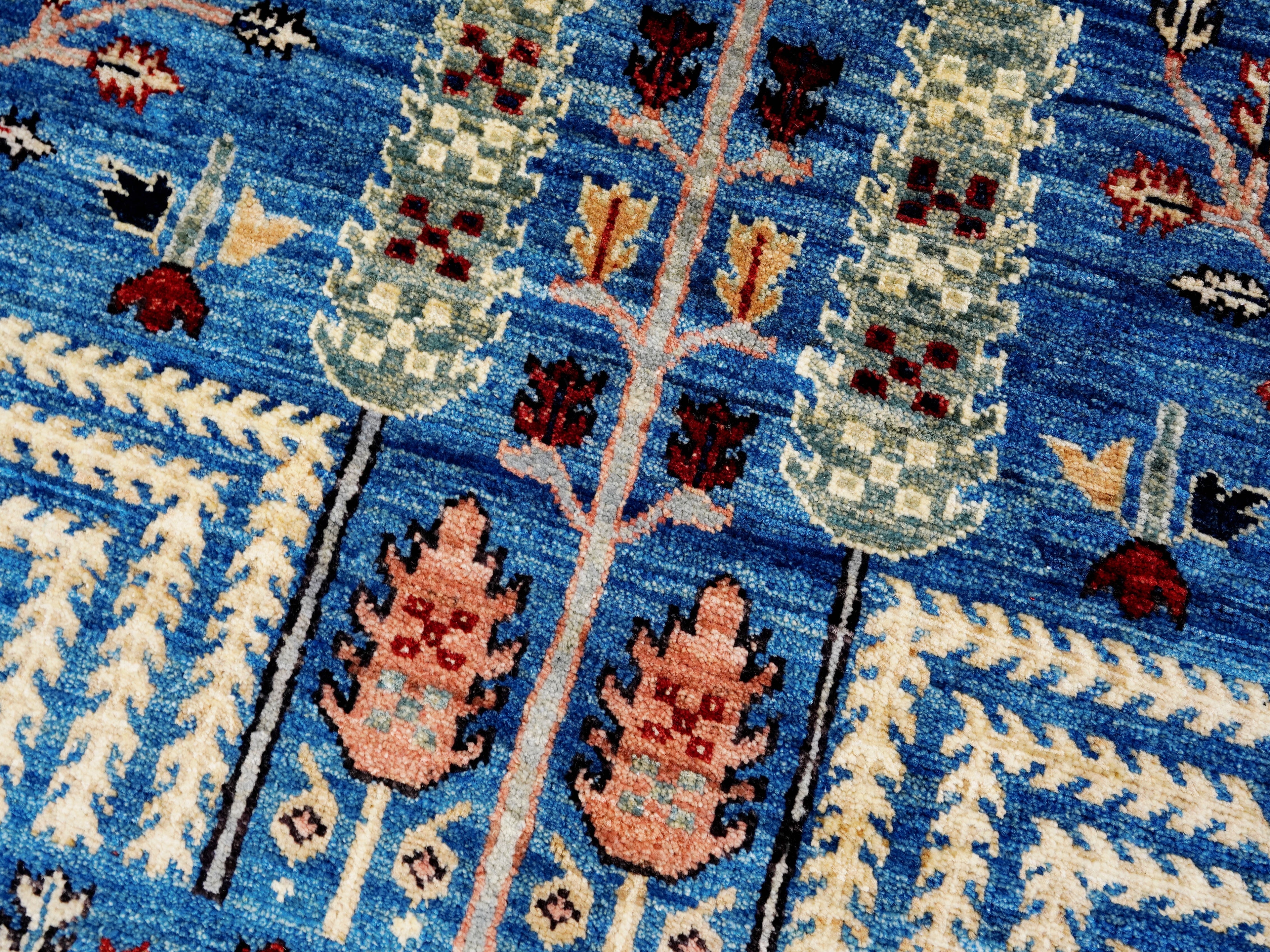 5x7 Ft Blue Serapi Rug - Ghazni Wool Oriental Rug - Floral Design