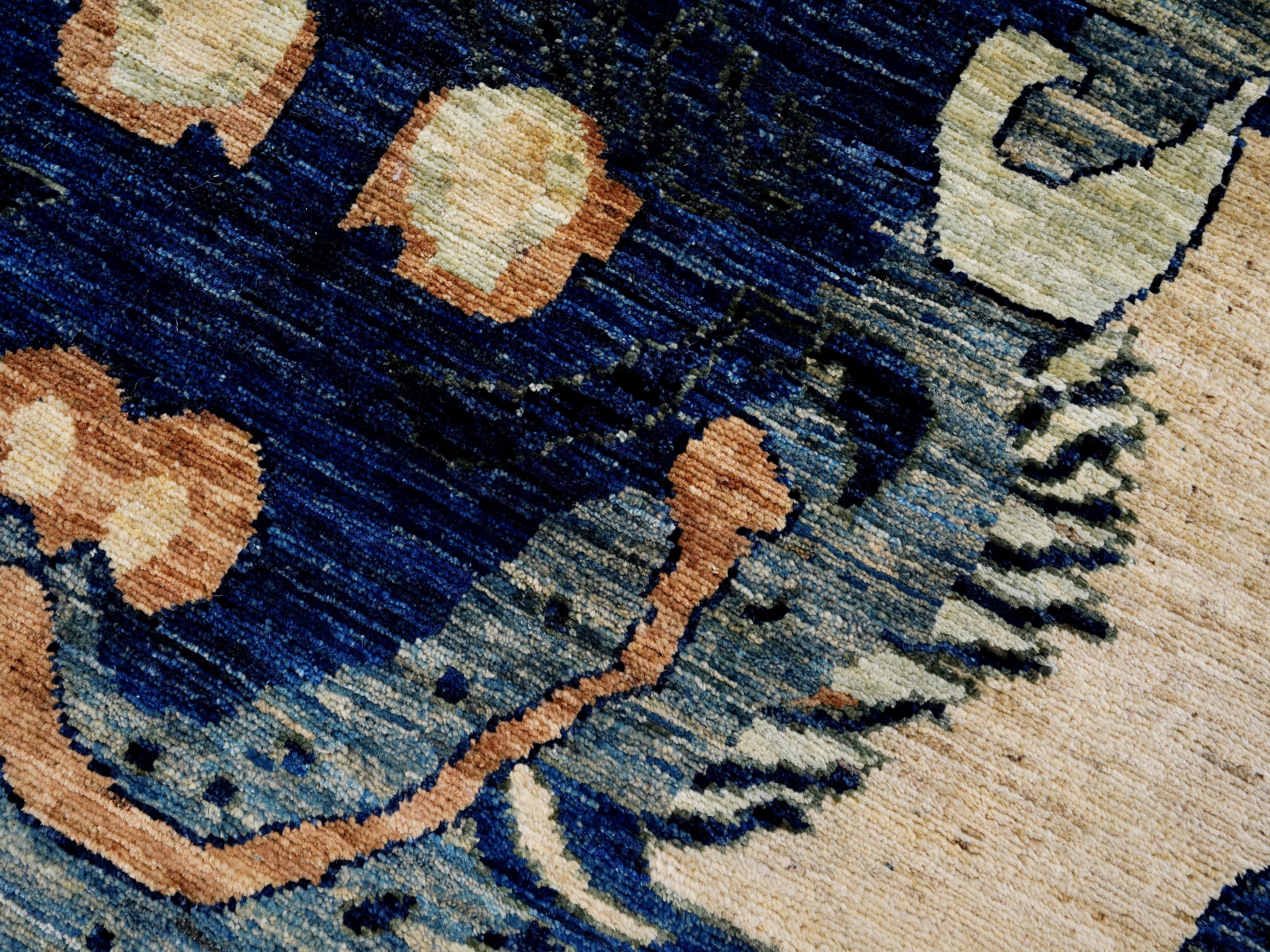 4x6 Ft Blue Tiger Rug - Hand Knotted Wool Rug