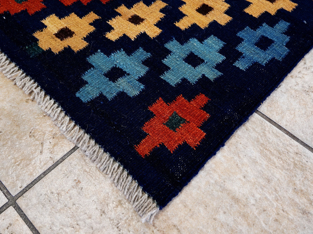 4x6 Ft Navy Blue Kilim Rug - Tribal Flat Weave
