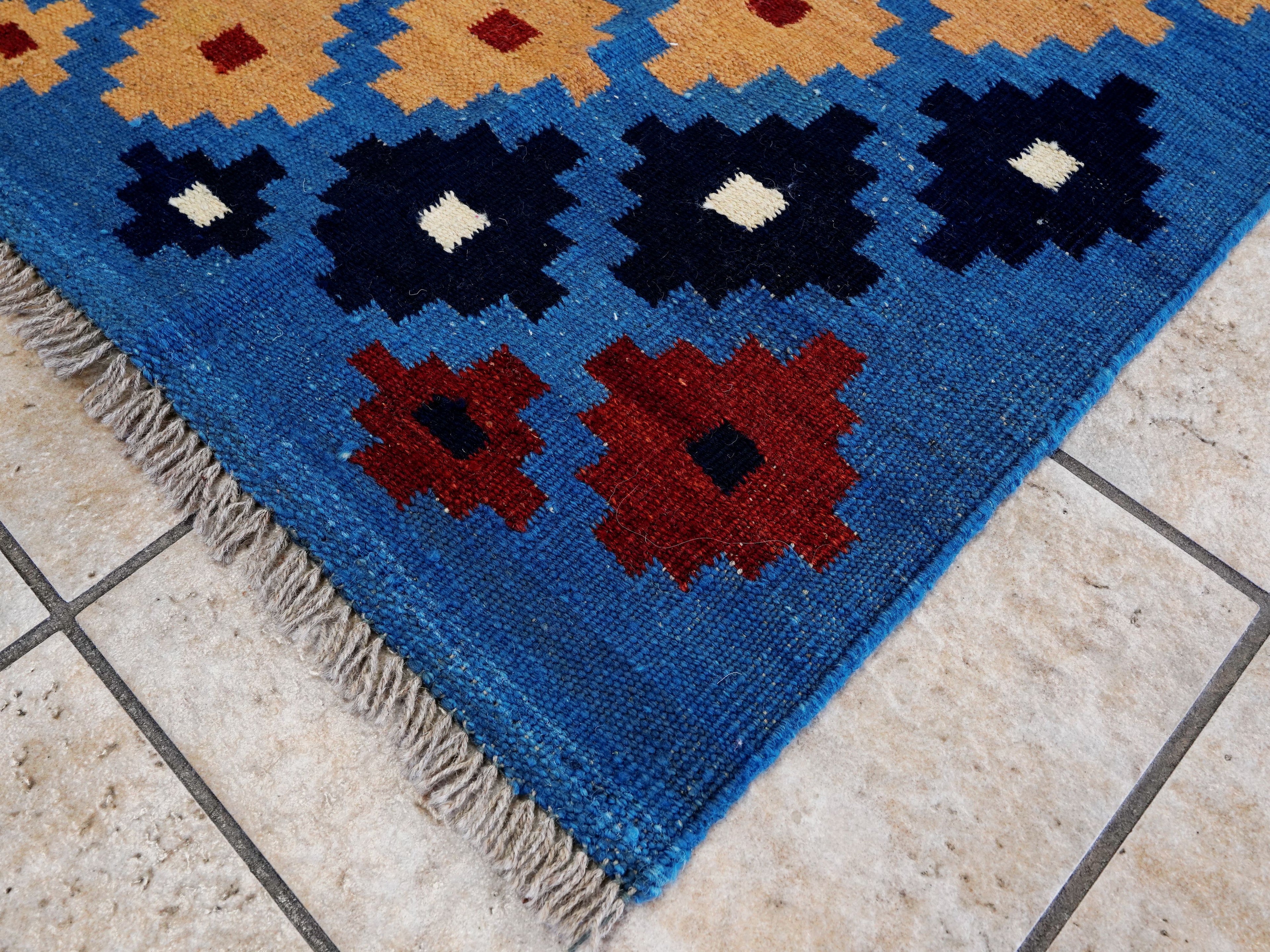4x6 Ft Blue Kilim Rug - Tribal Flat Weave - Scandinavian Design