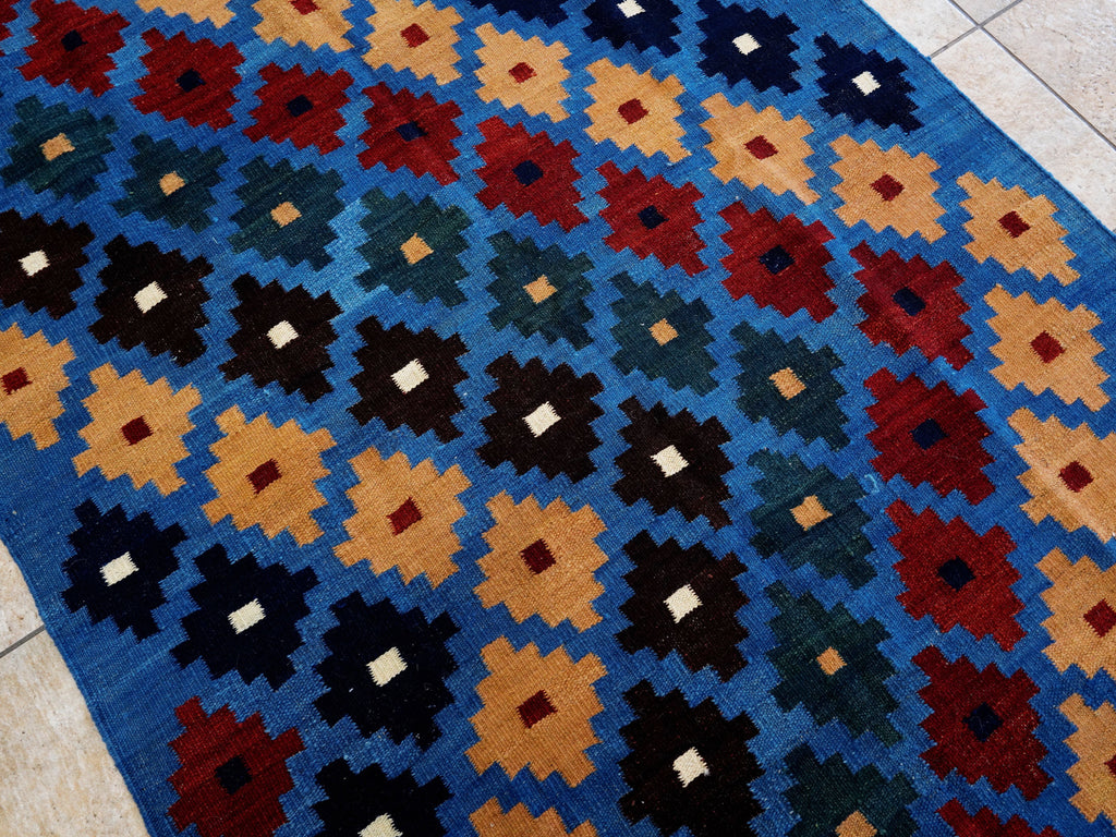 4x6 Ft Blue Kilim Rug - Tribal Flat Weave - Scandinavian Design
