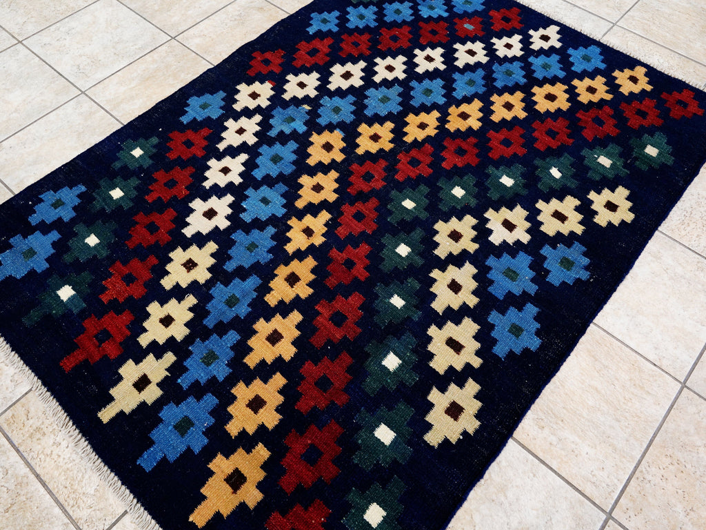 4x6 Ft Navy Blue Kilim Rug - Tribal Flat Weave - Scandinavian Design