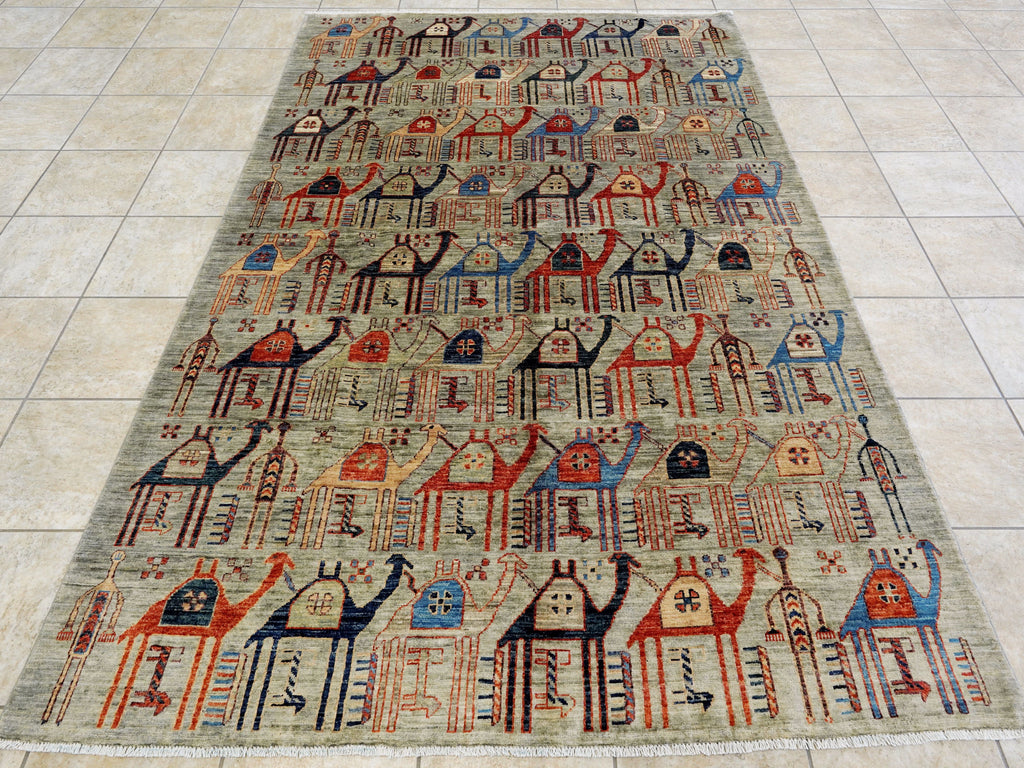 6x9 Ft Gray Camel Rug - Handmade Area Rug - Animal Design