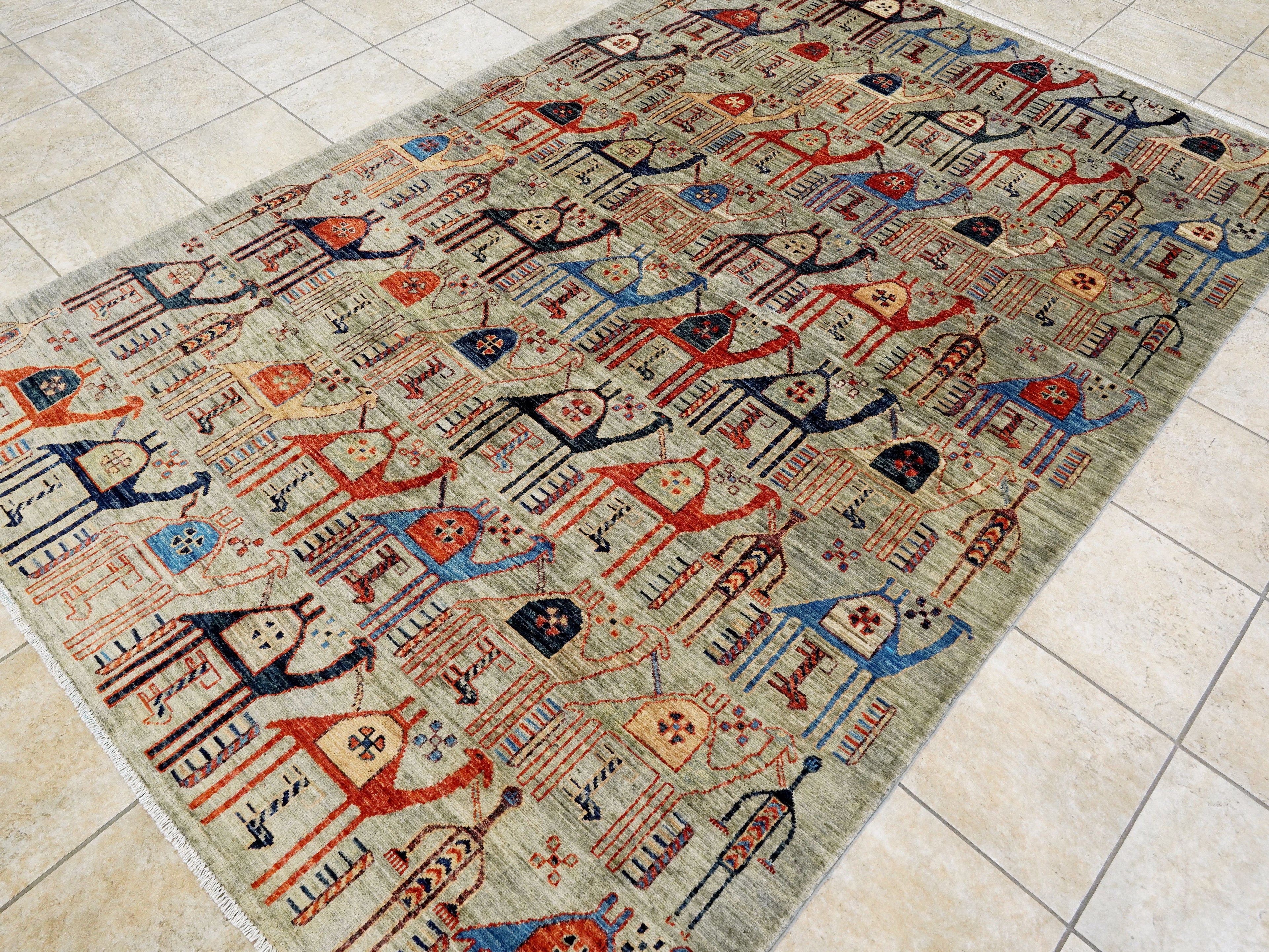 6x9 Ft Gray Camel Rug - Handmade Area Rug - Animal Design