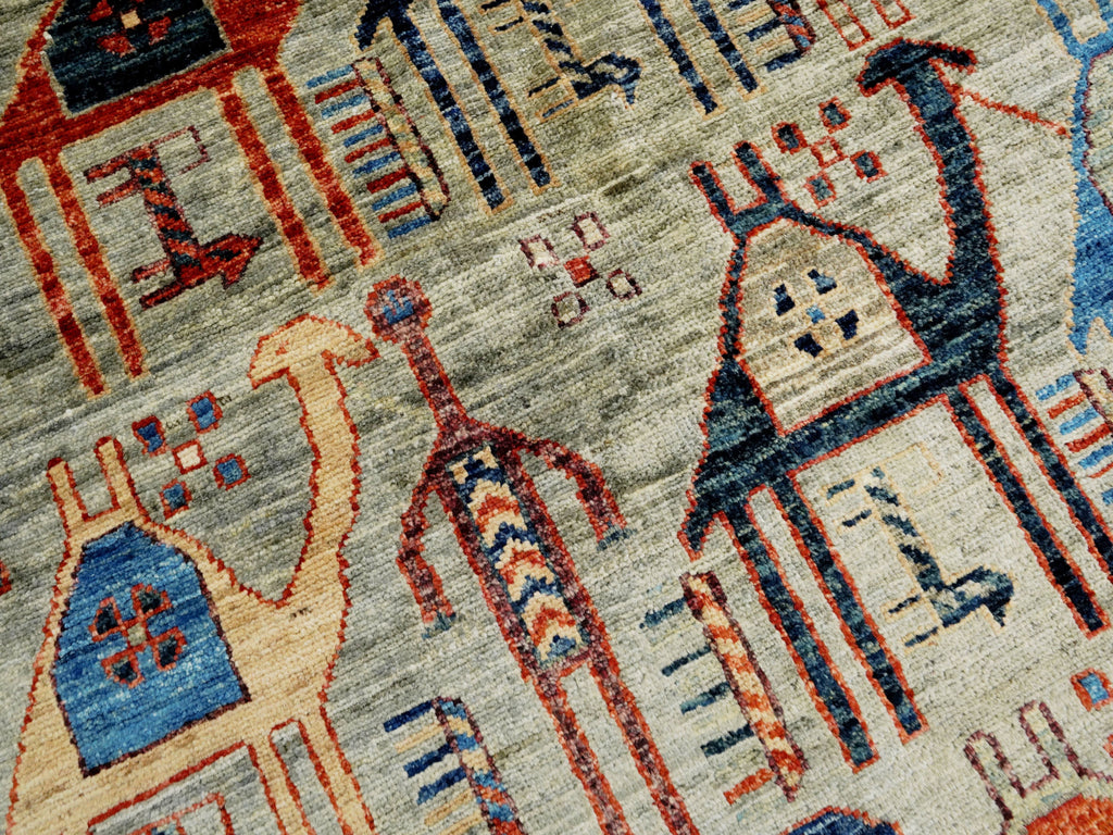 6x9 Ft Gray Camel Rug - Handmade Area Rug - Animal Design
