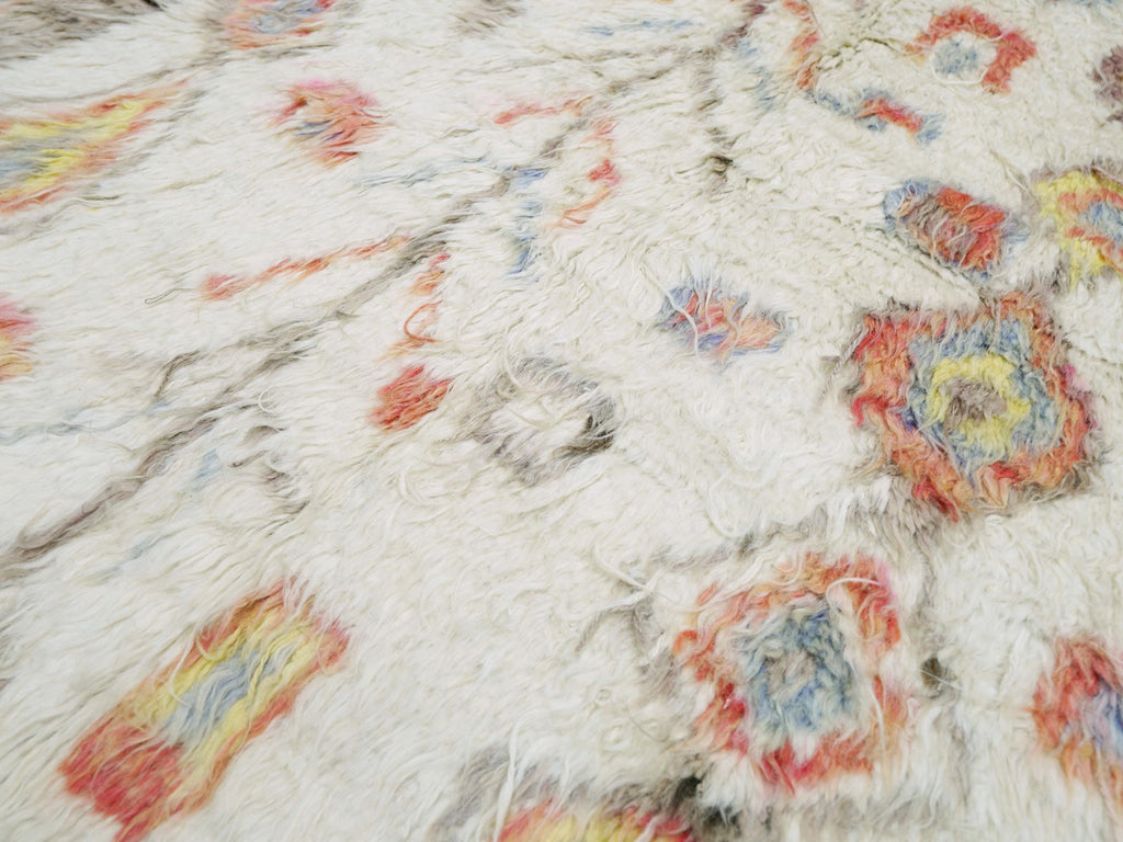 5x7 Ft Beige Moroccan Rug - Shaggy Floral Area Rug