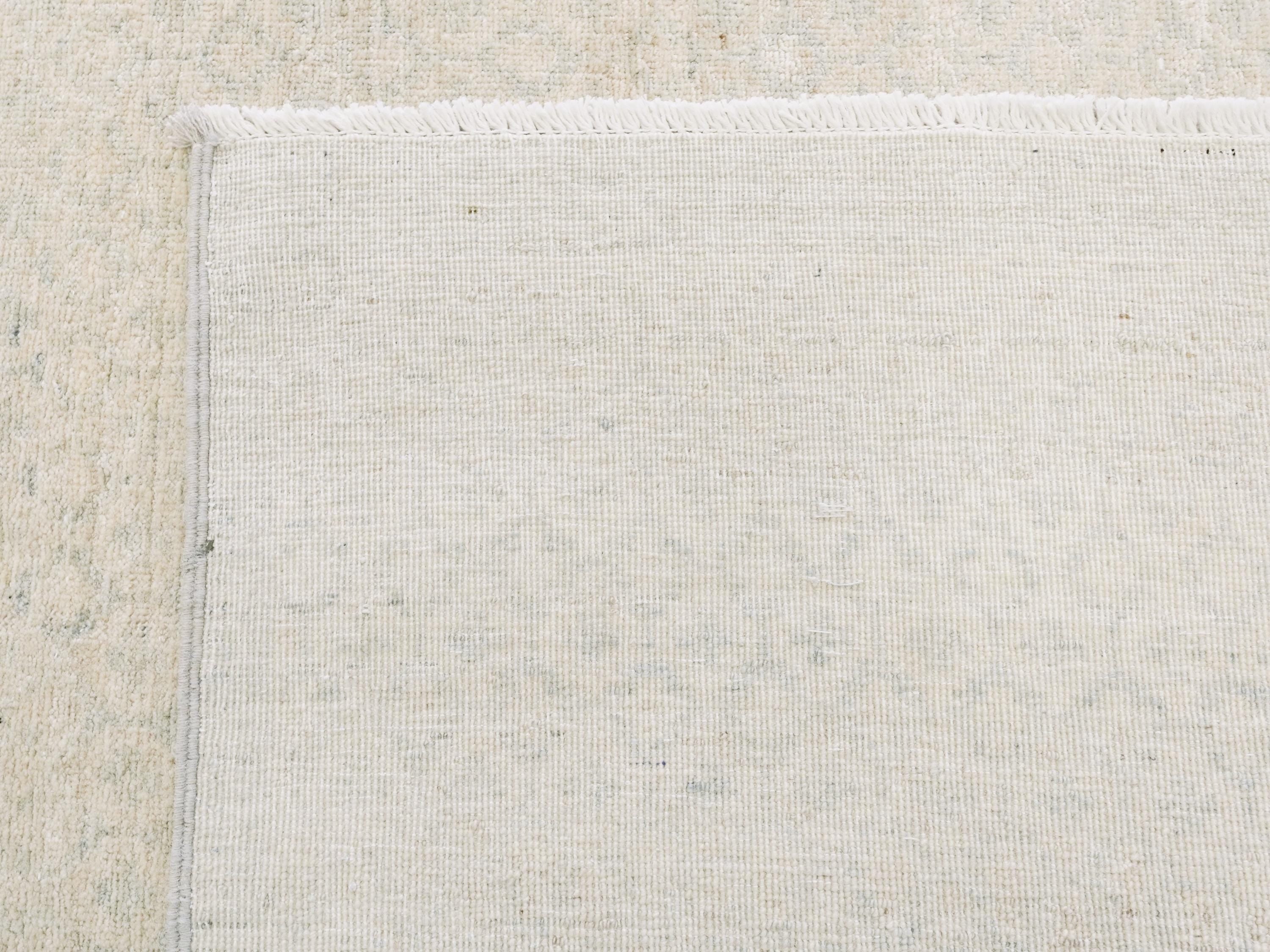 6x9 Ft White Heriz Rug - Hand Knotted Oriental Area Rug