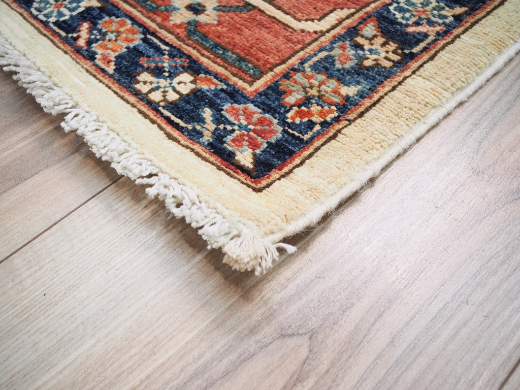 8x10 Ft Blue & Red Heriz Rug: Hand -Knotted Oriental Wool Rug