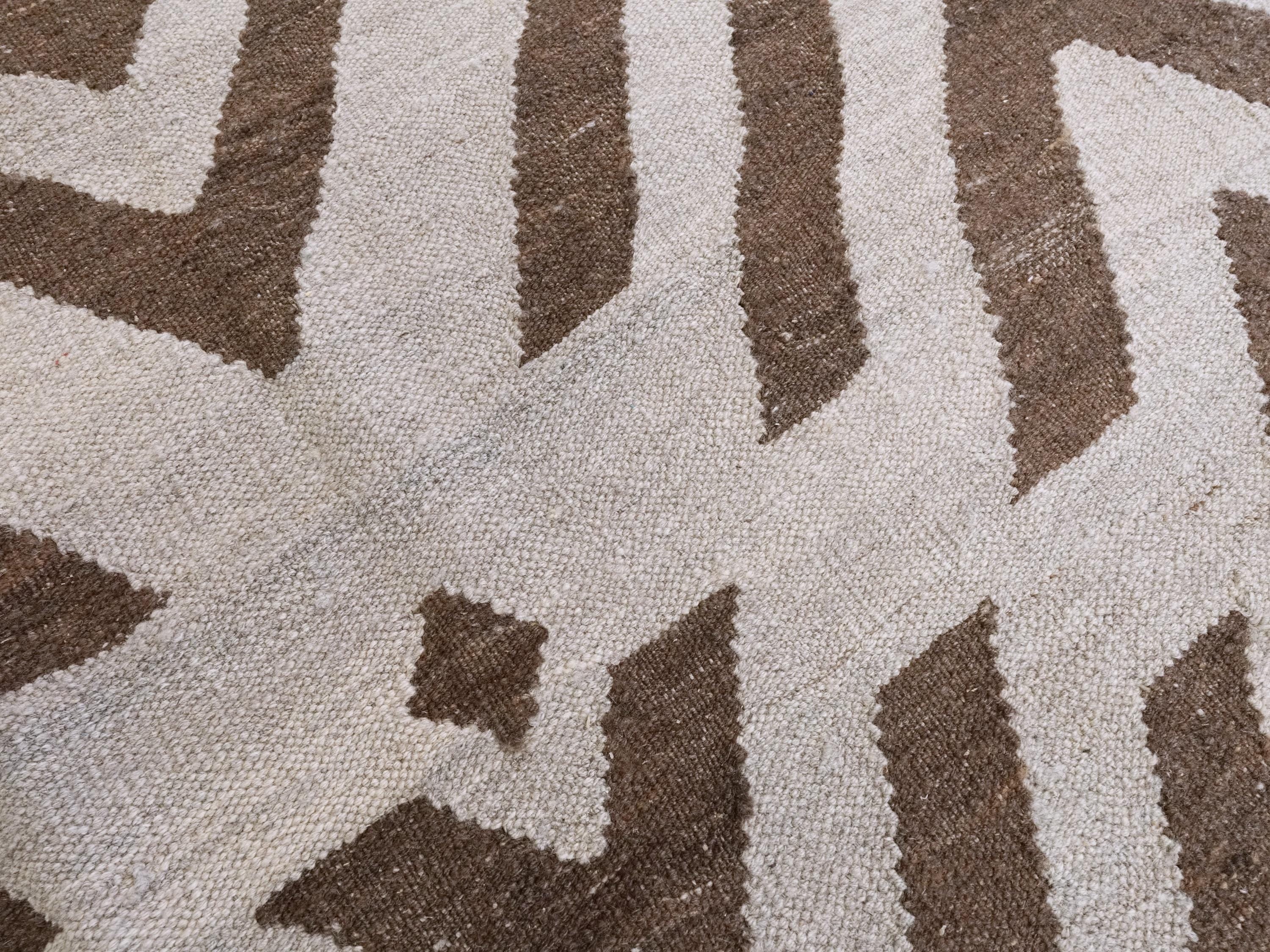 9x10 Ft Brown & Beige Kilim Rug - Flat Weave Area Rug - Abstract Design