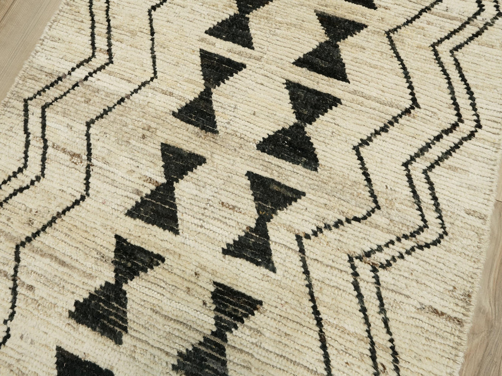 13 Ft White Moroccan Runner Rug - Handmade Wool Hallway Rug