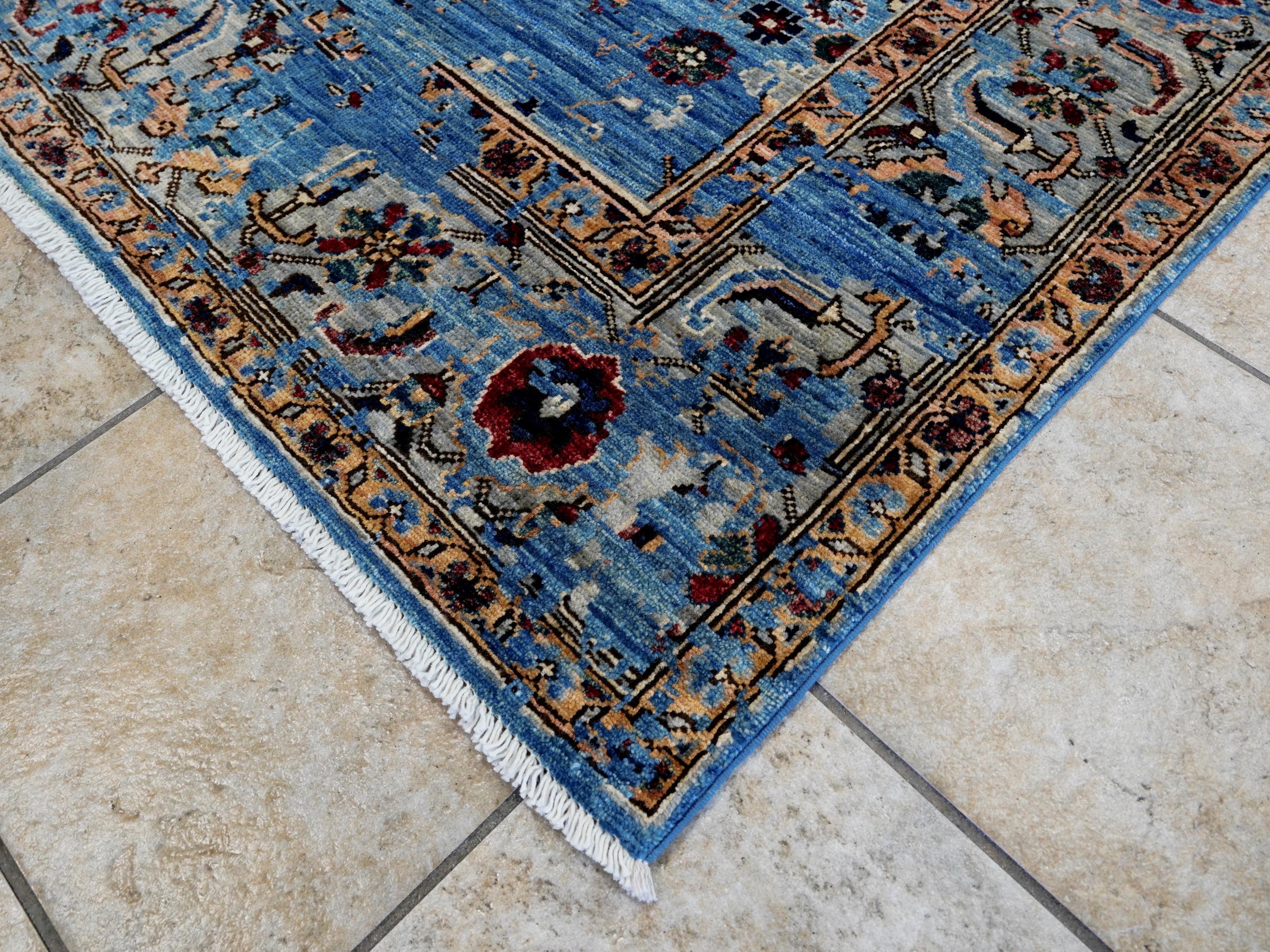 6x9 Ft Blue Serapi Rug - Traditional Wool Rug - Broken Design