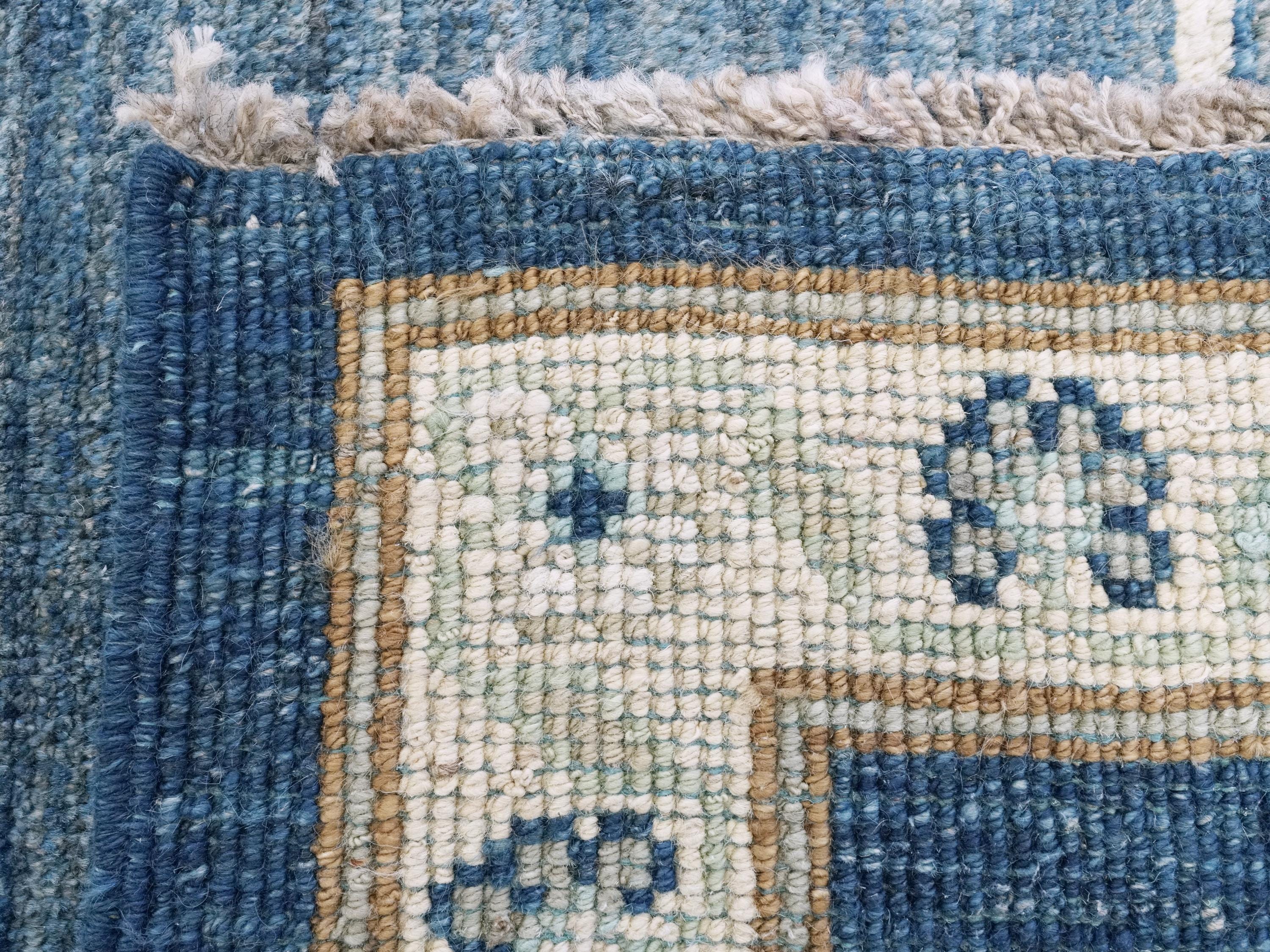 8x10 Ft Blue Ushak Rug - Hand Knotted Wool Oriental Rug