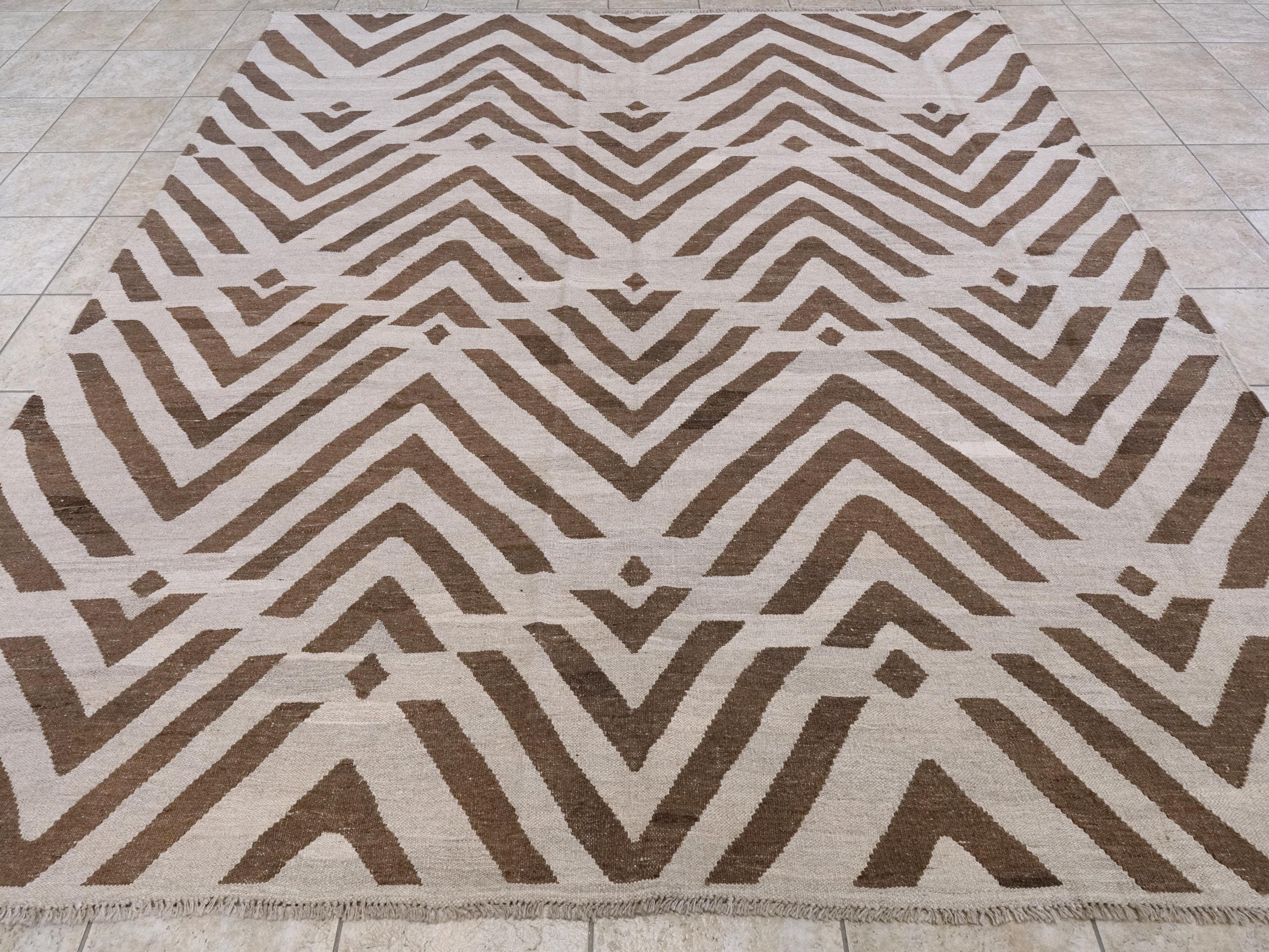 9x10 Ft Brown & Beige Kilim Rug - Flat Weave Area Rug - Abstract Design