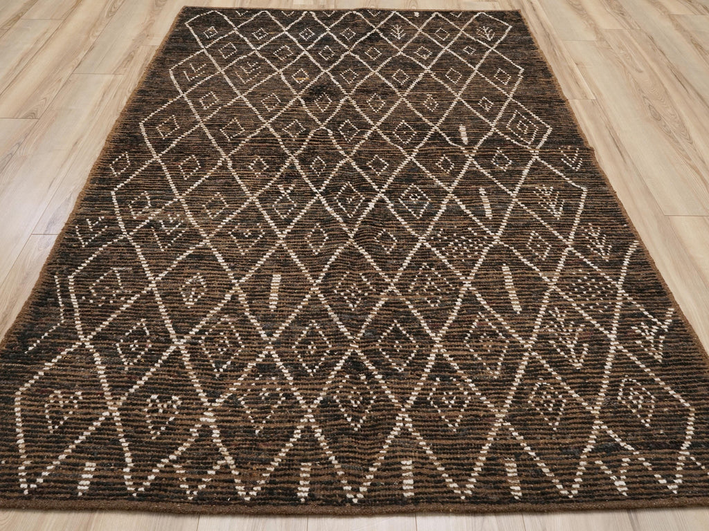 5x8 Ft Dark Brown Moroccan Rug - Hand Knotted Area Rug