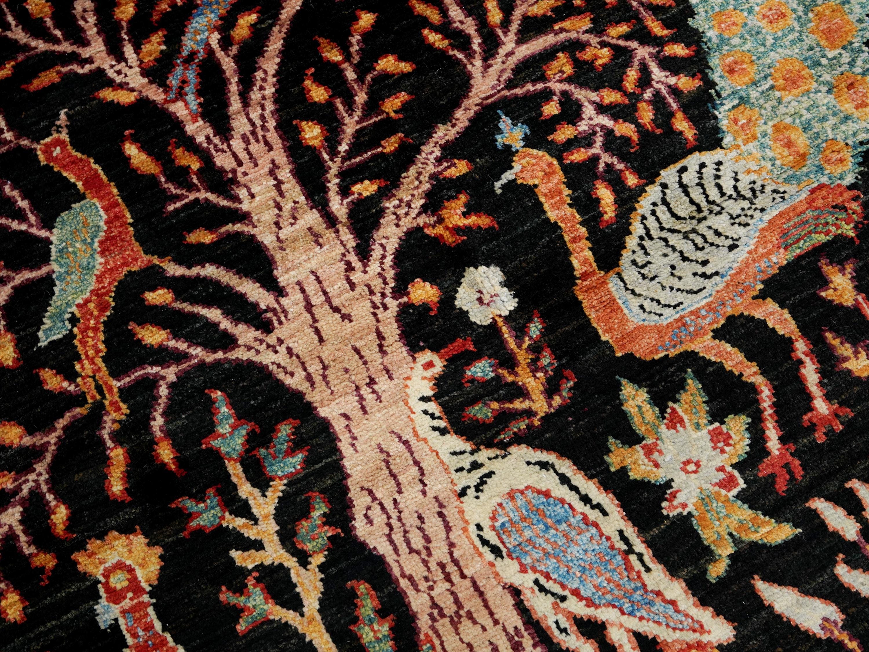 4x6 Ft Black Bird Rug - Hand Knotted Oriental Rug