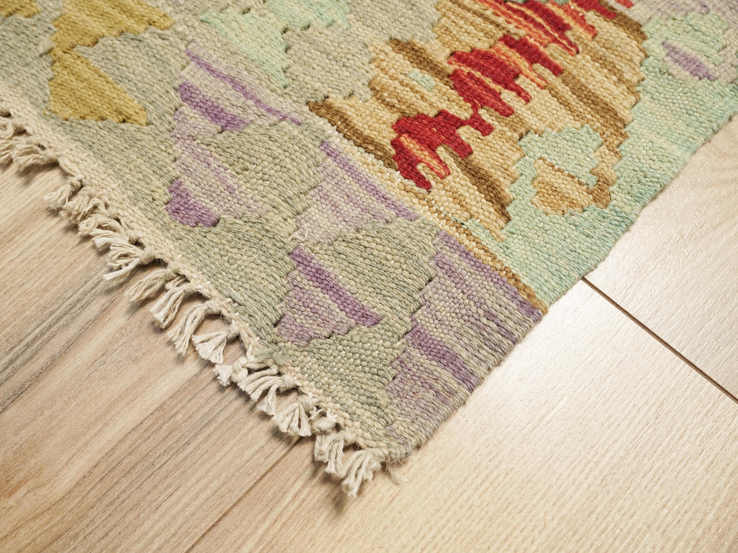 6 Ft Kilim Runner Rug - Green & Red Flatweave