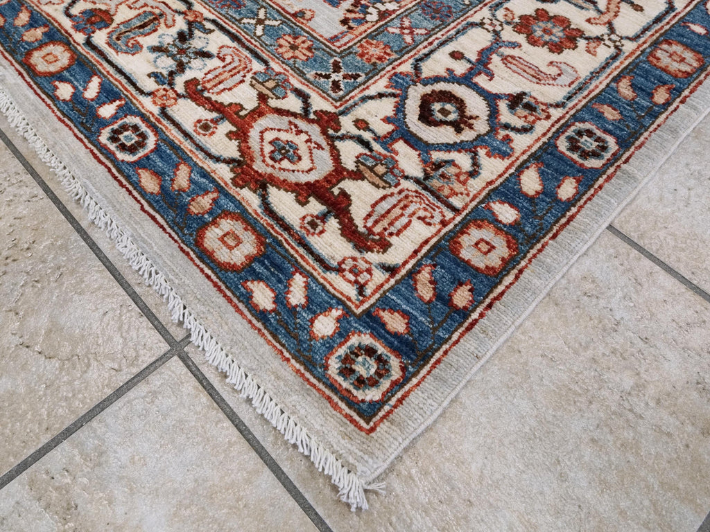 6x9 Ft Light Gray Serapi Rug - Oriental Area Rug - Persian Design