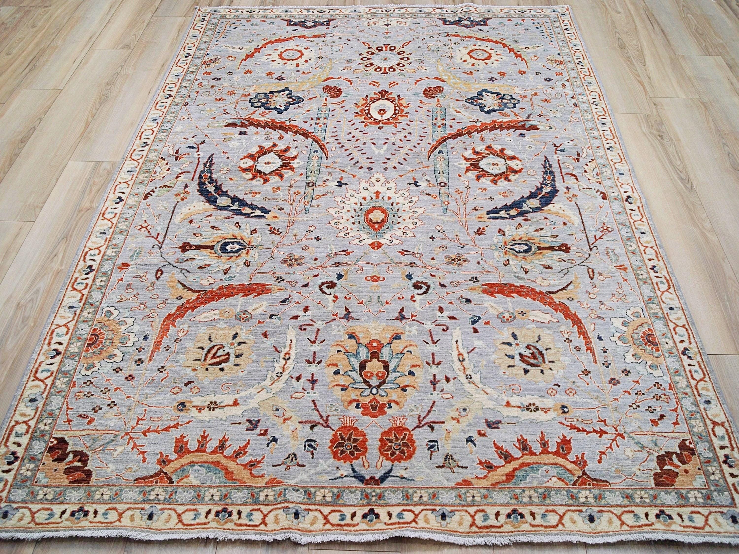 6x9 Ft Light Grey Serapi Rug - Hand Knotted Oriental Rug - Floral Design