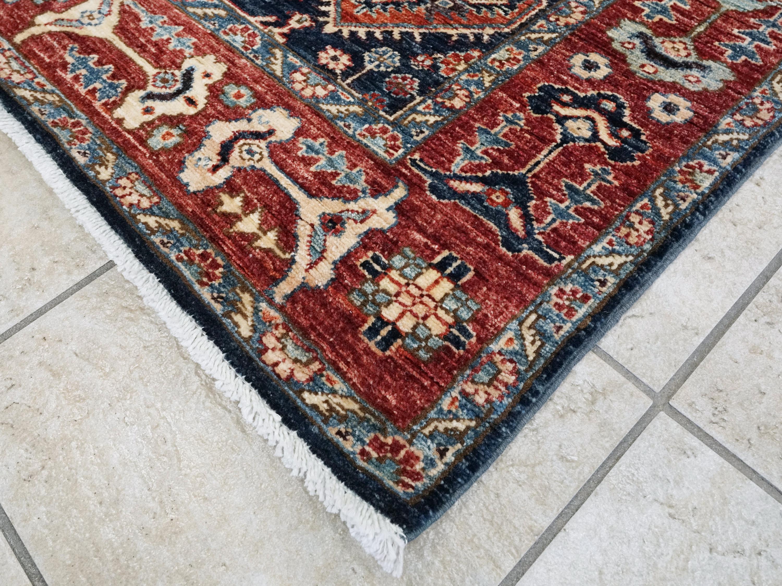6x9 Ft Blue & Red Heriz Rug - Oriental Area Rug - Persian Design