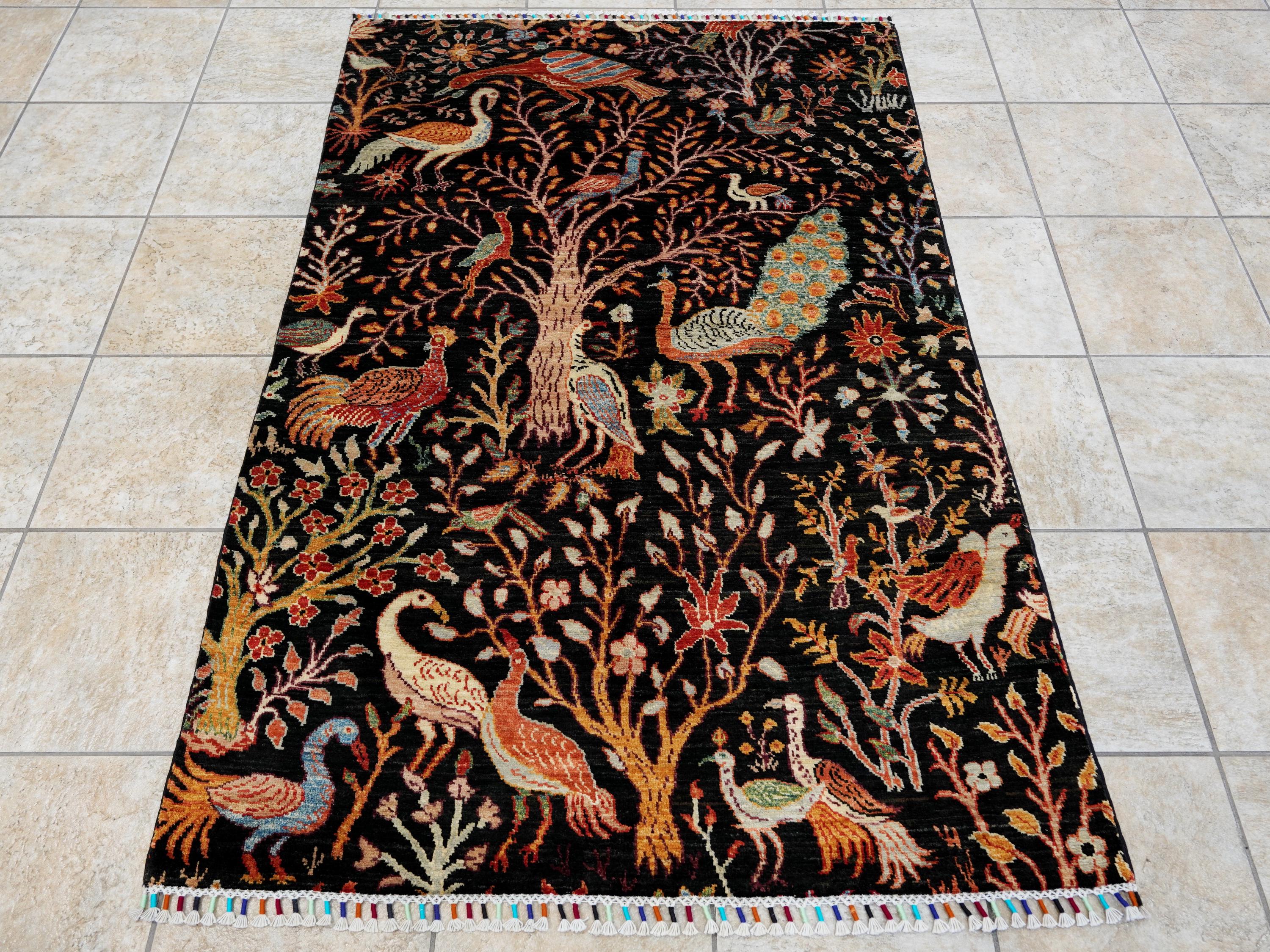 4x6 Ft Black Bird Rug - Hand Knotted Oriental Rug