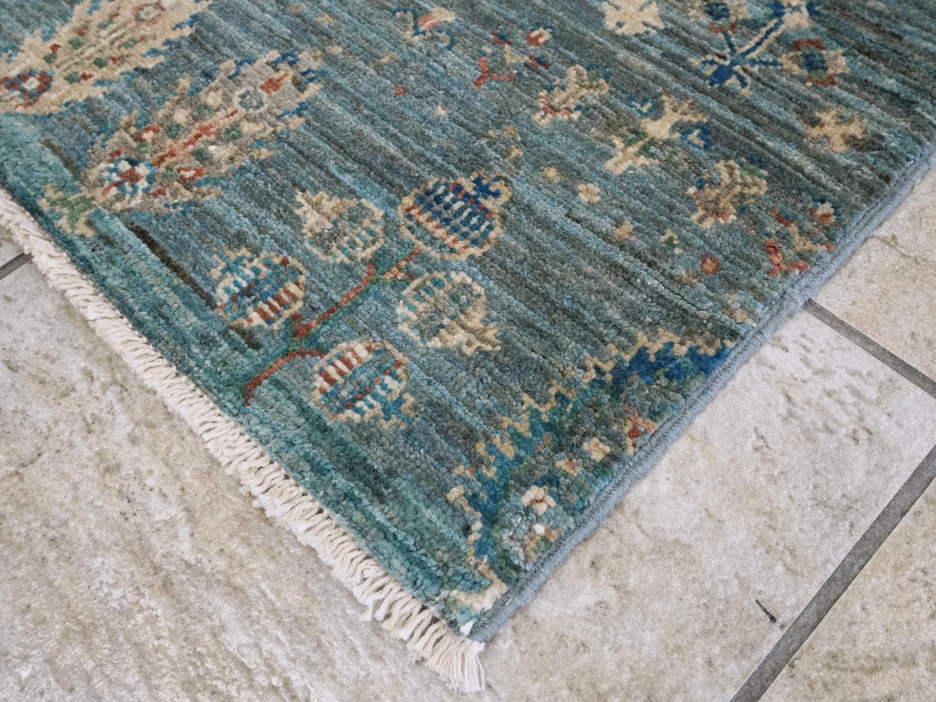 3x3 Ft Cyan Serapi Rug - Hand Knotted Wool Oriental Rug - Floral Design