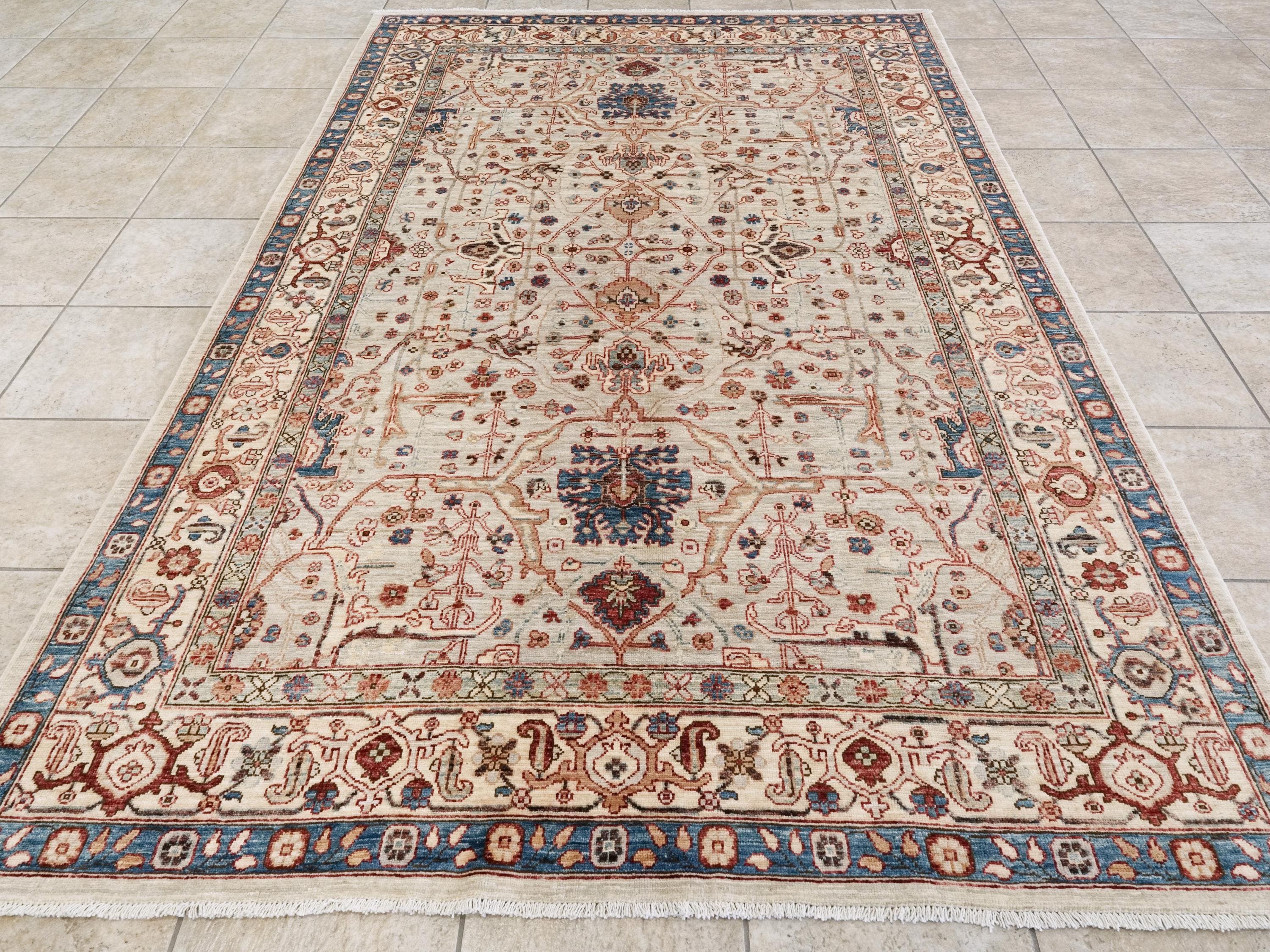 6x9 Ft Beige Bidjar Rug - Hand Knotted Wool Area Rug