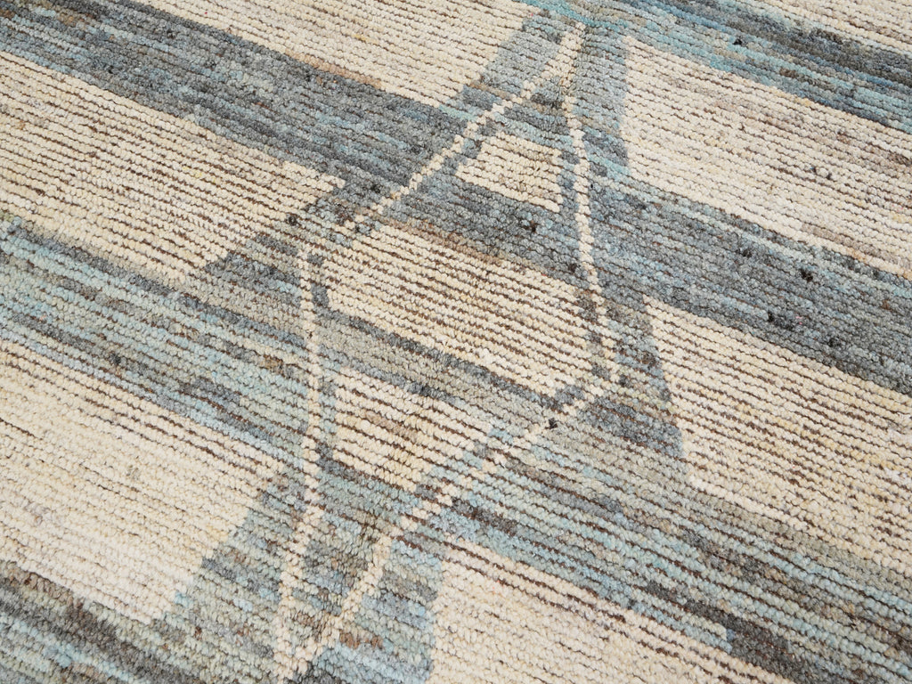 8x10 Ft Beige & Blue Moroccan Rug - Hand Knotted Area Rug