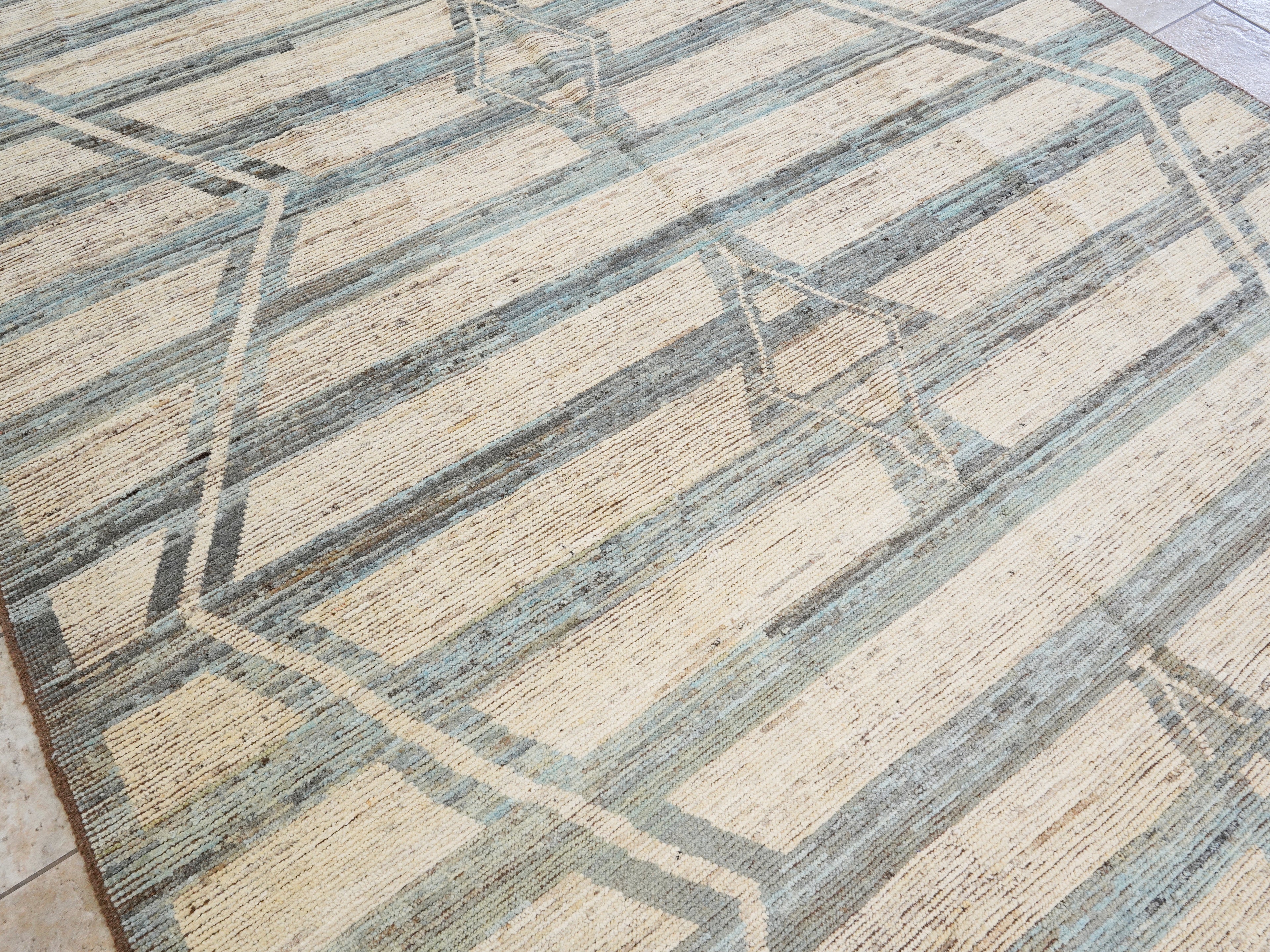 8x10 Ft Beige & Blue Moroccan Rug - Hand Knotted Area Rug