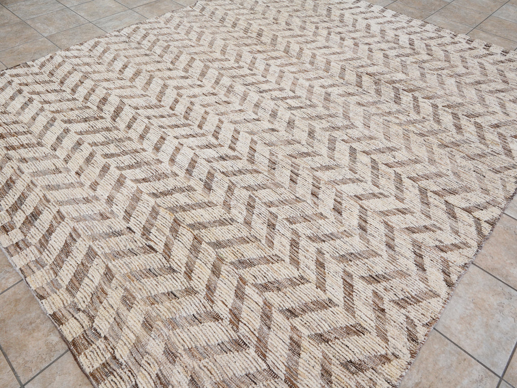 8x10 Ft Beige Moroccan Rug - Hand Knotted Area Rug