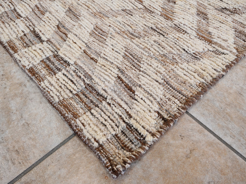 8x10 Ft Beige Moroccan Rug - Hand Knotted Area Rug