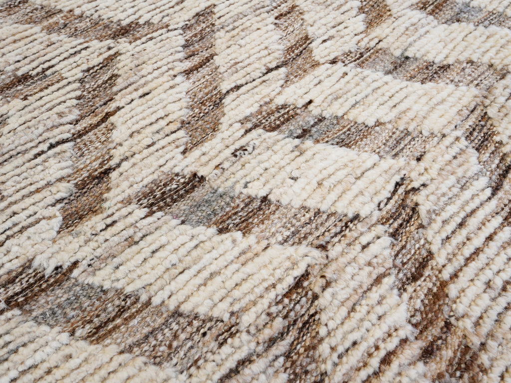 8x10 Ft Beige Moroccan Rug - Hand Knotted Area Rug