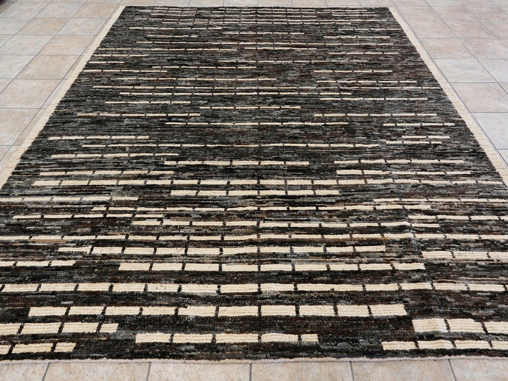 9x10 Ft Brown Moroccan Rug - Hand Knotted Area Rug