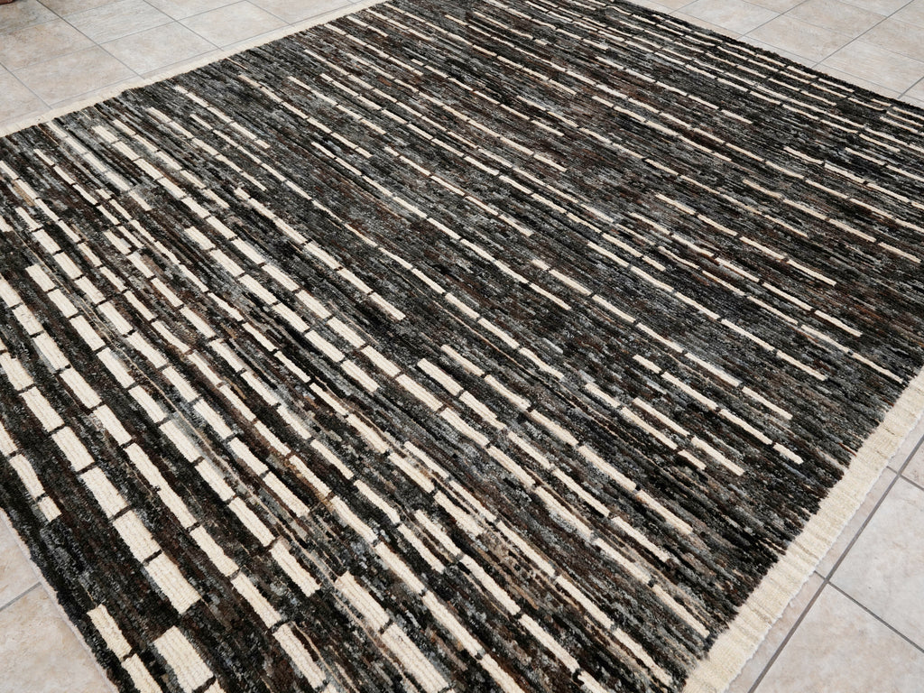 9x10 Ft Brown Moroccan Rug - Hand Knotted Area Rug