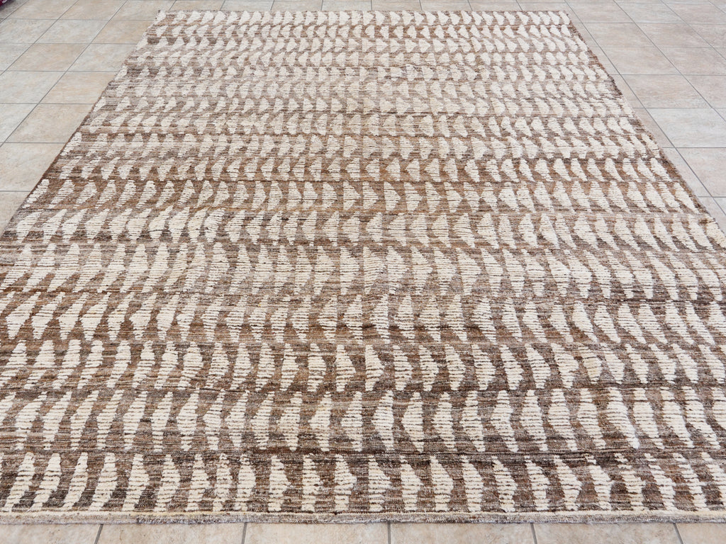 9x10 Ft Beige Moroccan Rug - Hand Knotted Area Rug