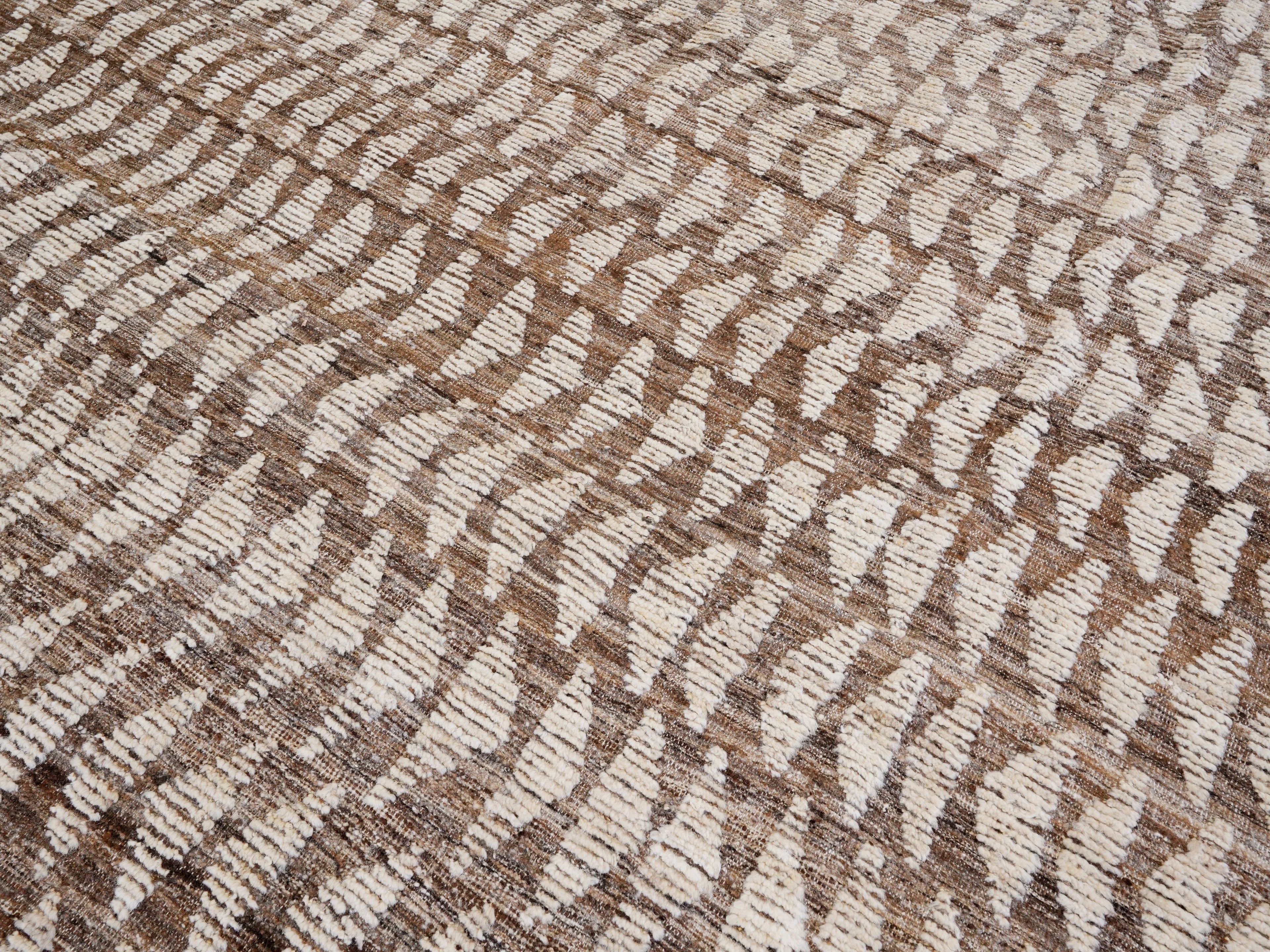 9x10 Ft Beige Moroccan Rug - Hand Knotted Area Rug