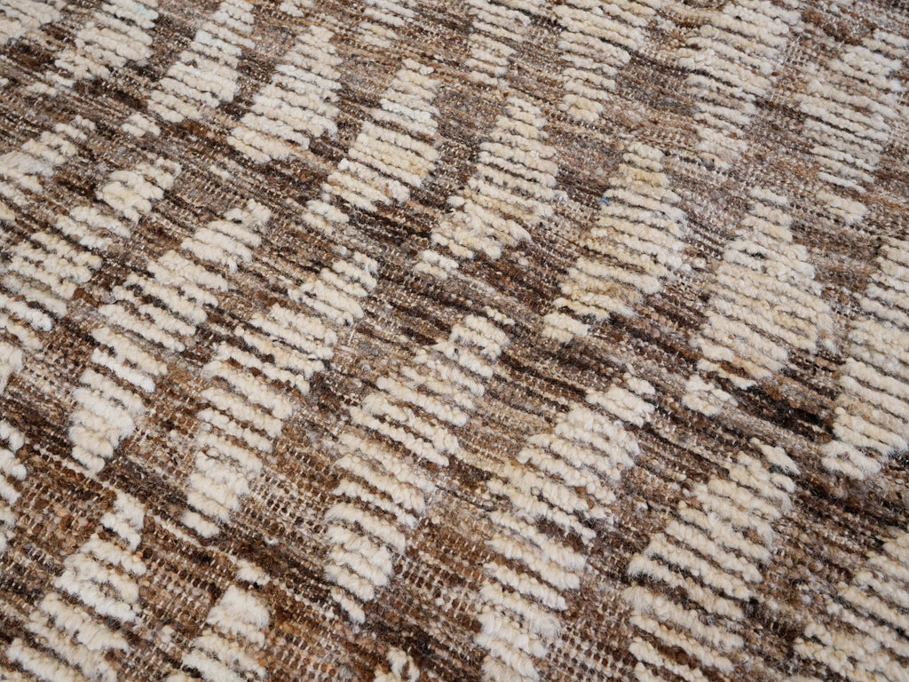 9x10 Ft Beige Moroccan Rug - Hand Knotted Area Rug
