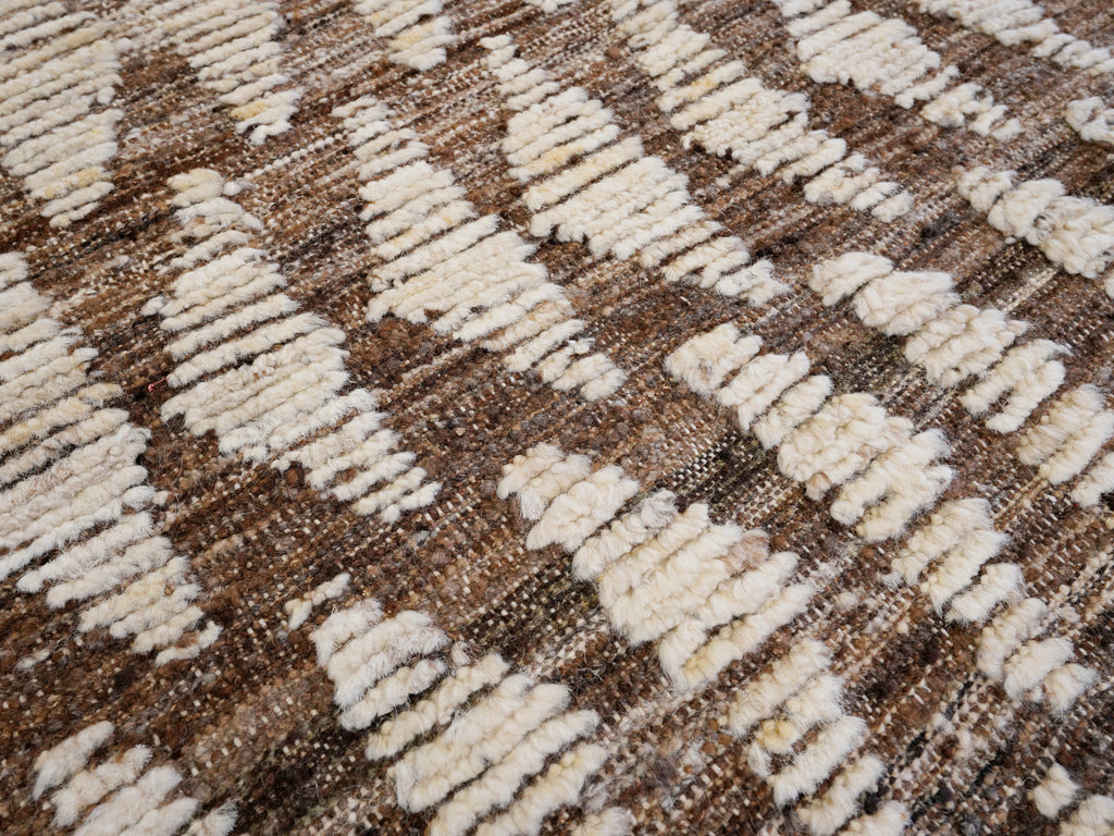 9x10 Ft Beige Moroccan Rug - Hand Knotted Area Rug