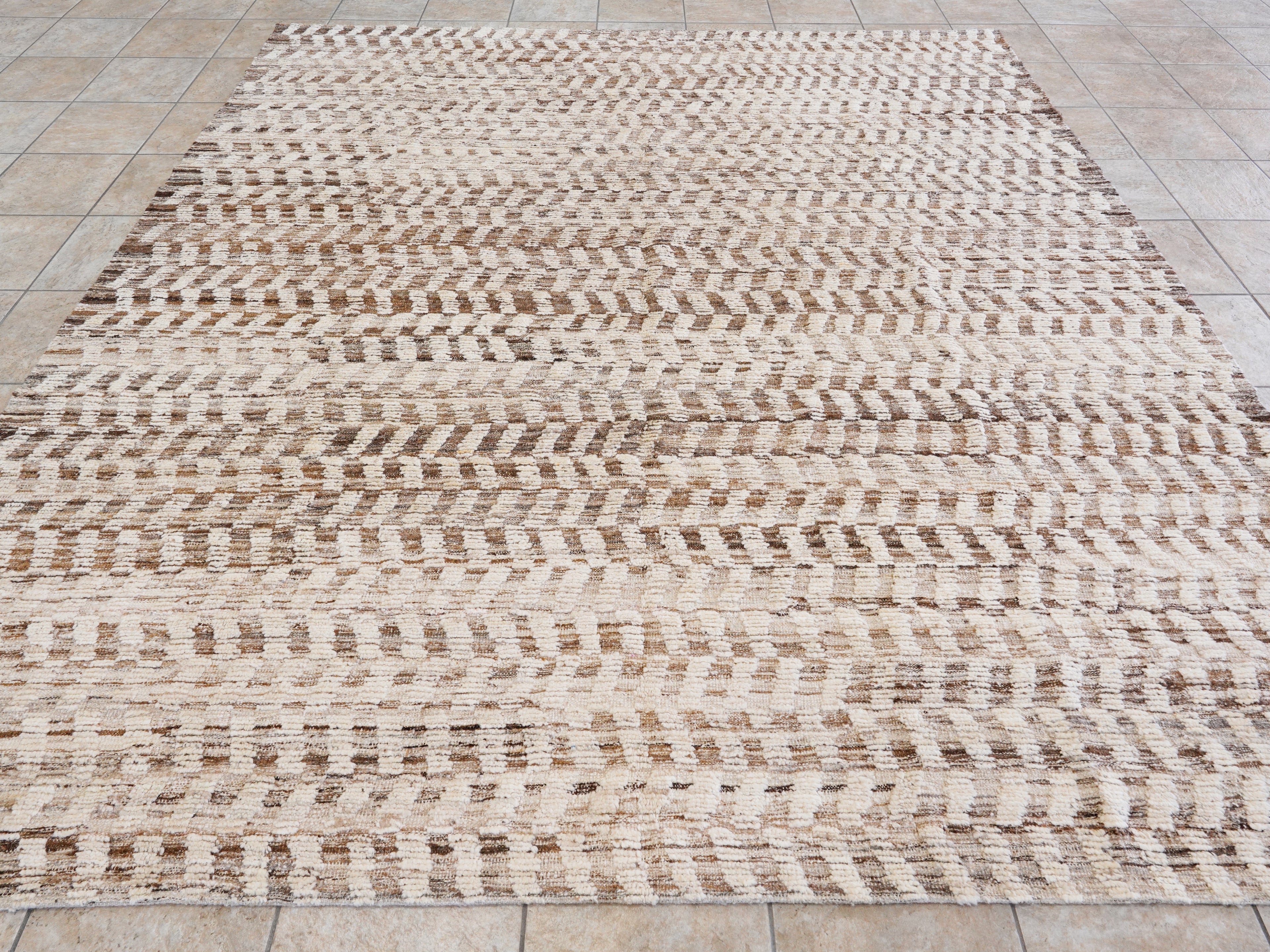 9x10 Ft Beige Moroccan Rug - Hand Knotted Area Rug