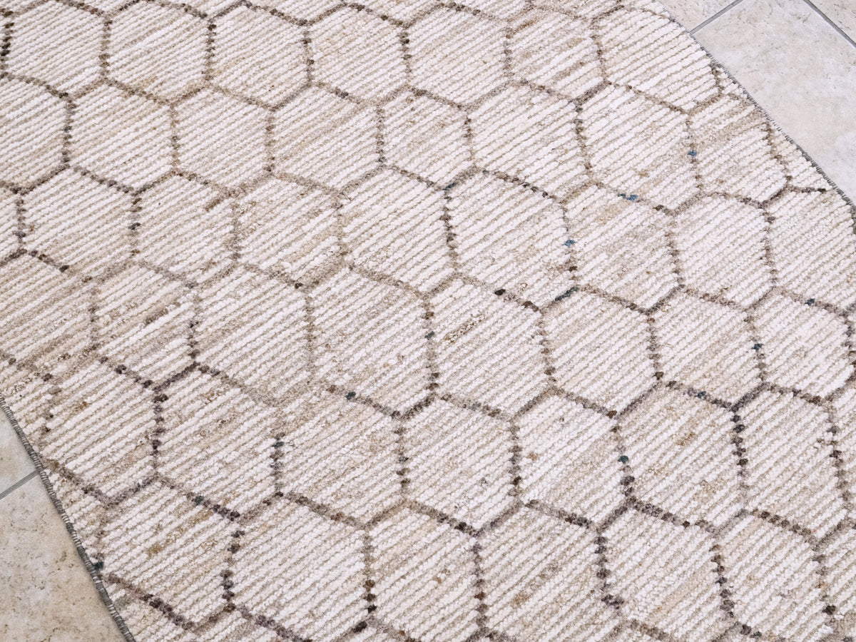 3x5 Ft Beige Moroccan Rug - Hand Knotted Area Rug