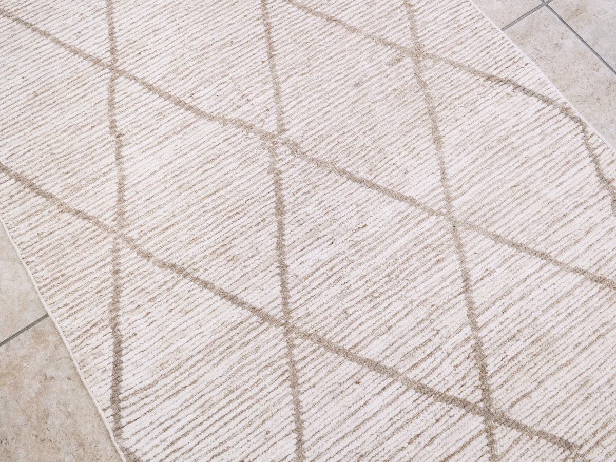 3x5 Ft Beige Moroccan Rug - Hand Knotted Area Rug