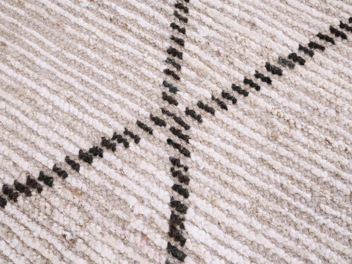 3x5 Ft Beige Moroccan Rug - Hand Knotted Area Rug