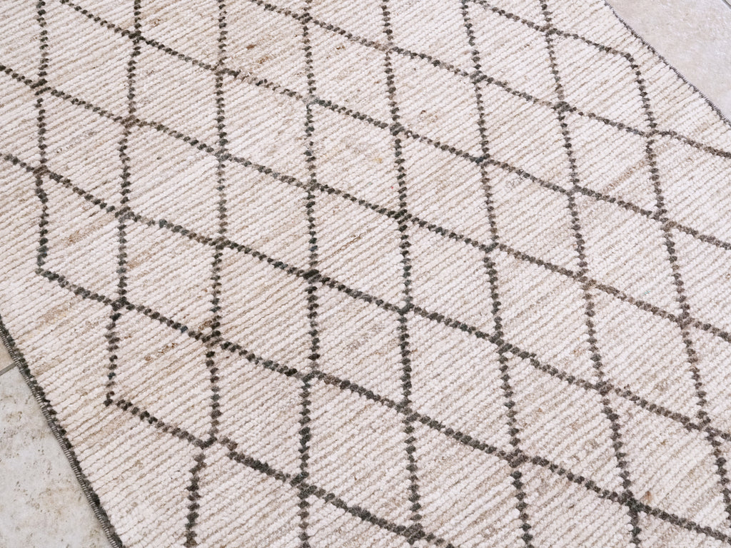 3x4 Ft Beige Moroccan Rug - Hand Knotted Area Rug