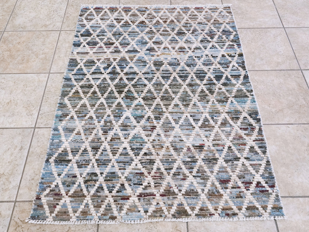3x4 Ft Moroccan Rug - Hand Knotted Area Rug