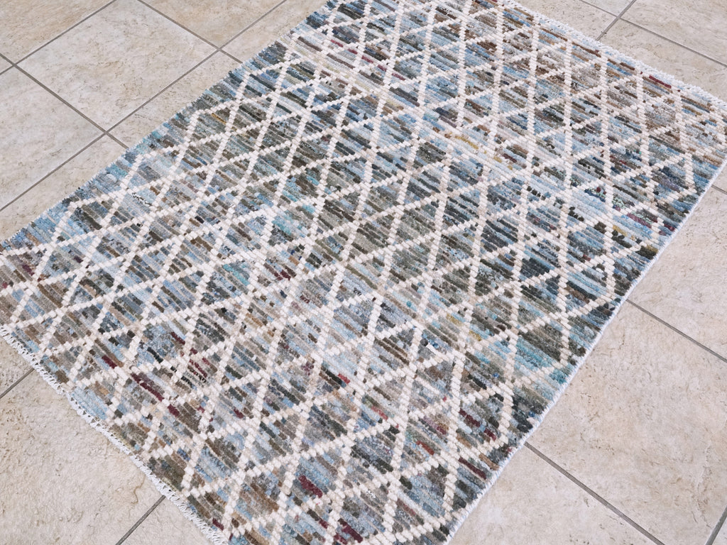3x4 Ft Moroccan Rug - Hand Knotted Area Rug